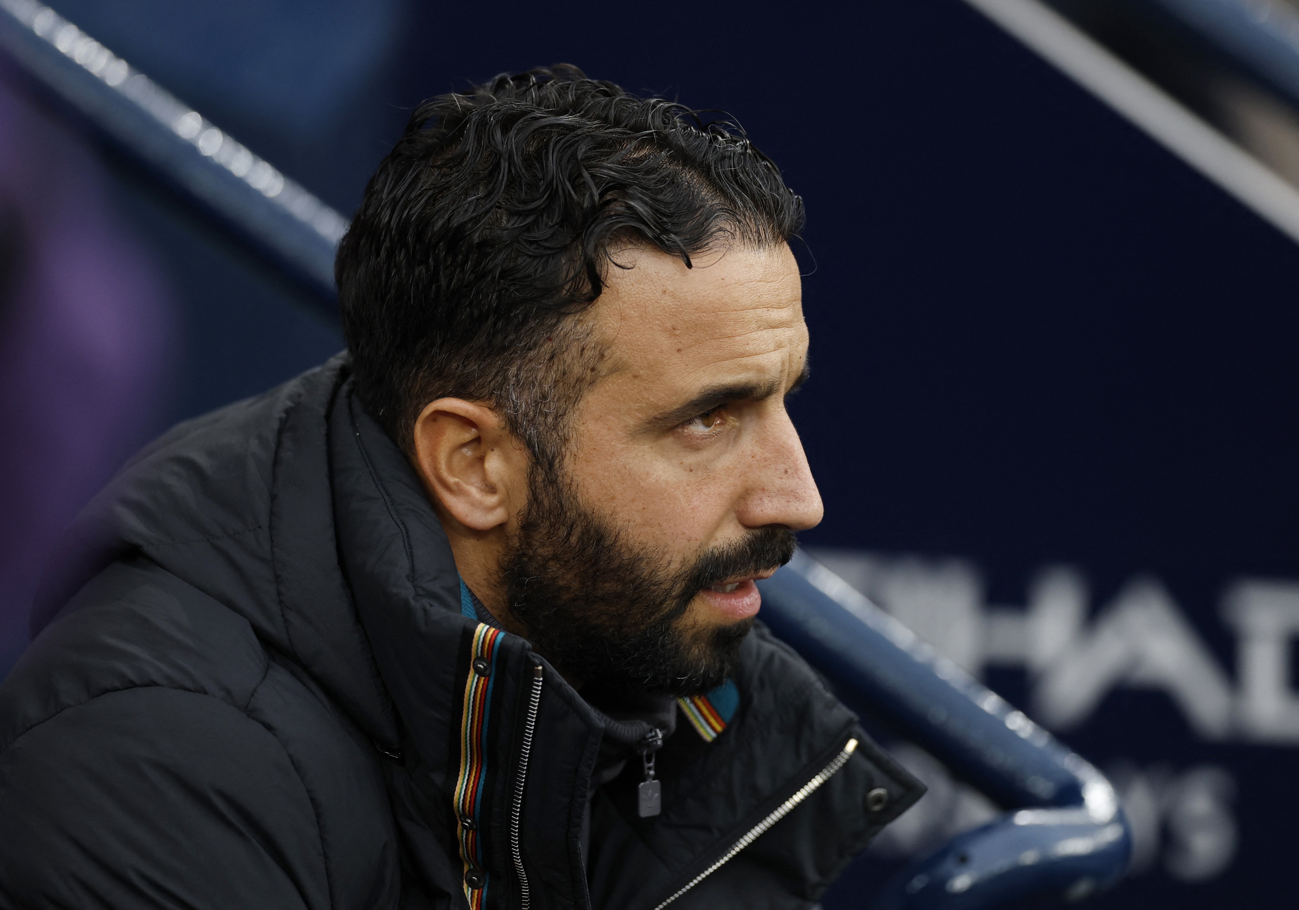 HLV Amorim: 'Ông chủ Man United đề nghị ký hợp đồng mới với tôi' - Ảnh 1.