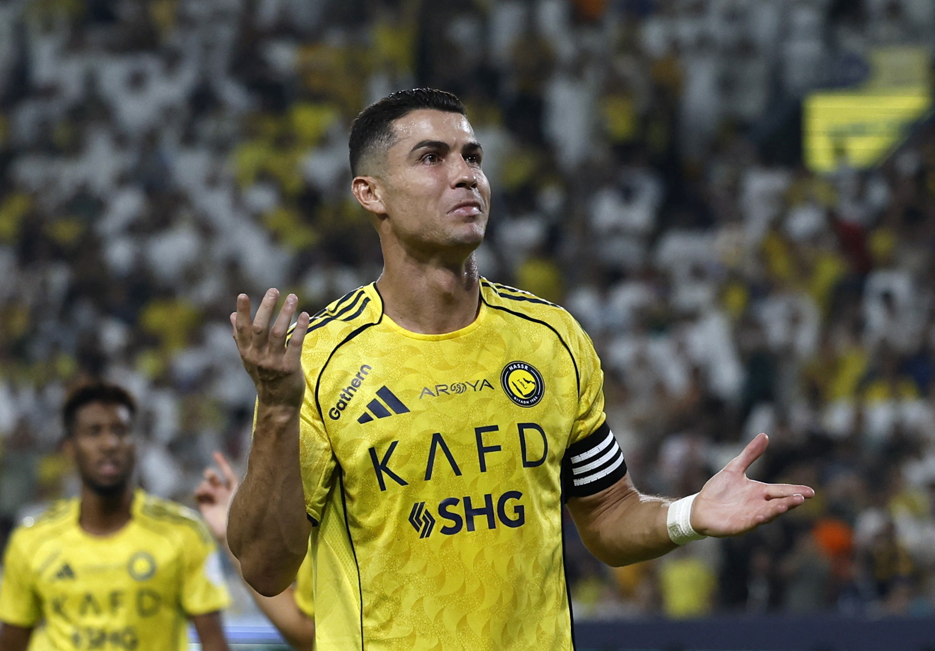 Ronaldo ghi bàn thắng thứ 944 và 945, giúp Al Nassr đại thắng ở Saudi Pro League - Ảnh 1.