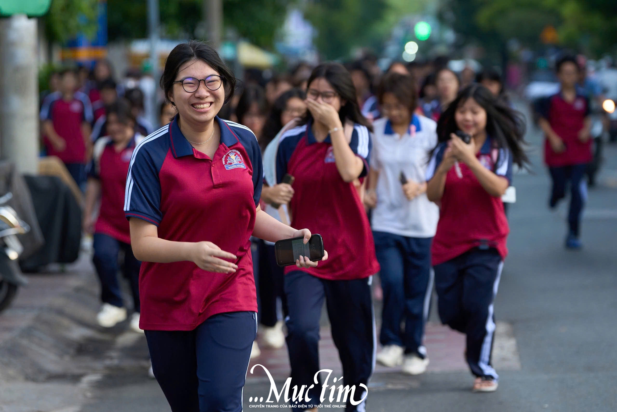 Thầy trò Trường THPT Nguyễn An Ninh gắn kết, bứt phá trên đường chạy đầu năm- Ảnh 5.