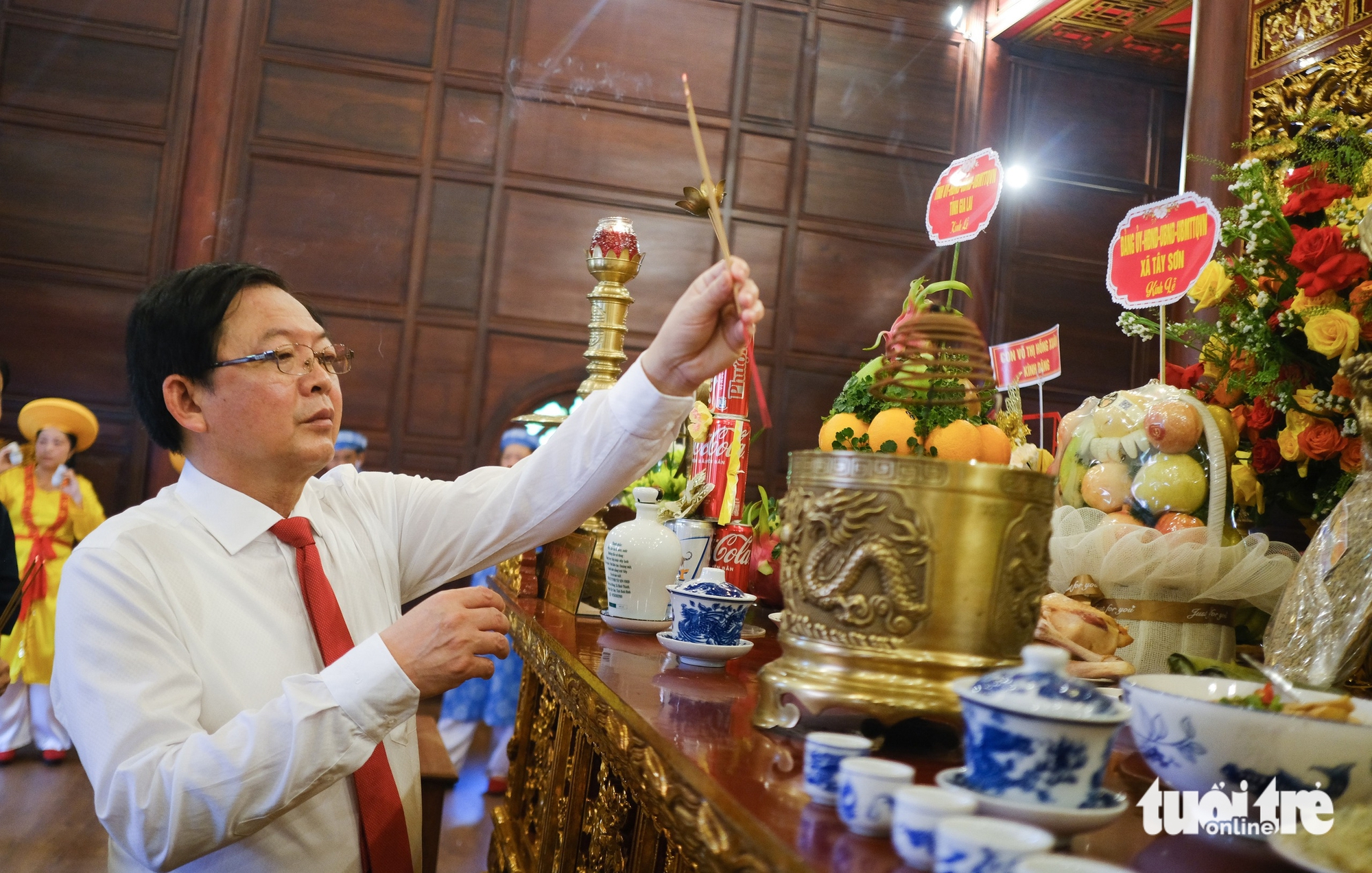 Gia Lai připravuje bohatou hostinu, aby pozvala lidi na výročí úmrtí císaře Quang Trunga - Nguyen Hue - Foto 3. Gia Lai dọn cỗ mời người dân ăn giỗ Hoàng đế Quang Trung - Nguyễn Huệ - Ảnh 3.