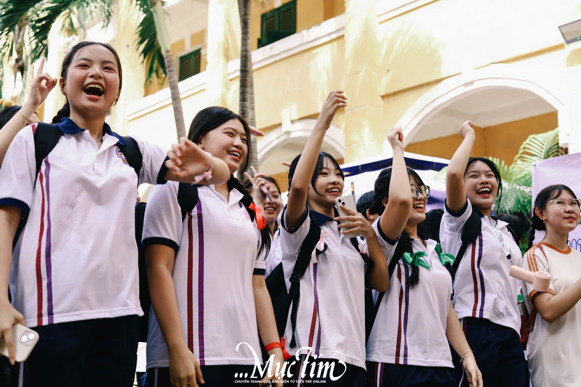Teen Trường THPT Trưng Vương cùng nhau tạo nên ‘khởi đầu mới’ tại trại chào đón học sinh khối 10 - Ảnh 38.