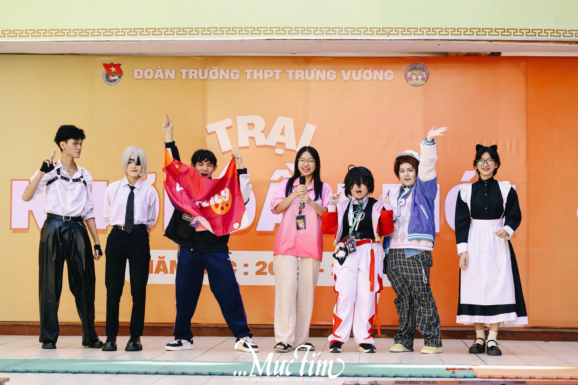 Teen Trường THPT Trưng Vương cùng nhau tạo nên ‘khởi đầu mới’ tại trại chào đón học sinh khối 10 - Ảnh 21.