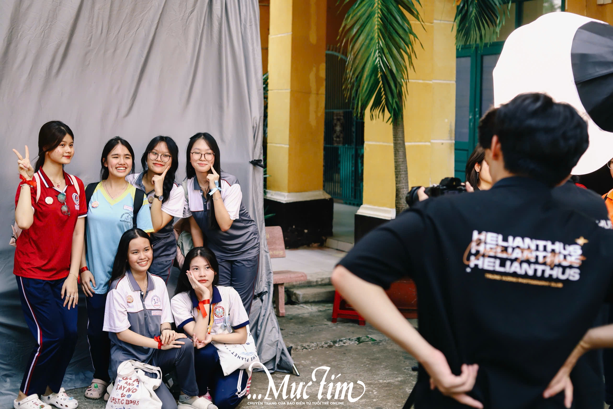 Teen Trường THPT Trưng Vương cùng nhau tạo nên ‘khởi đầu mới’ tại trại chào đón học sinh khối 10 - Ảnh 35.