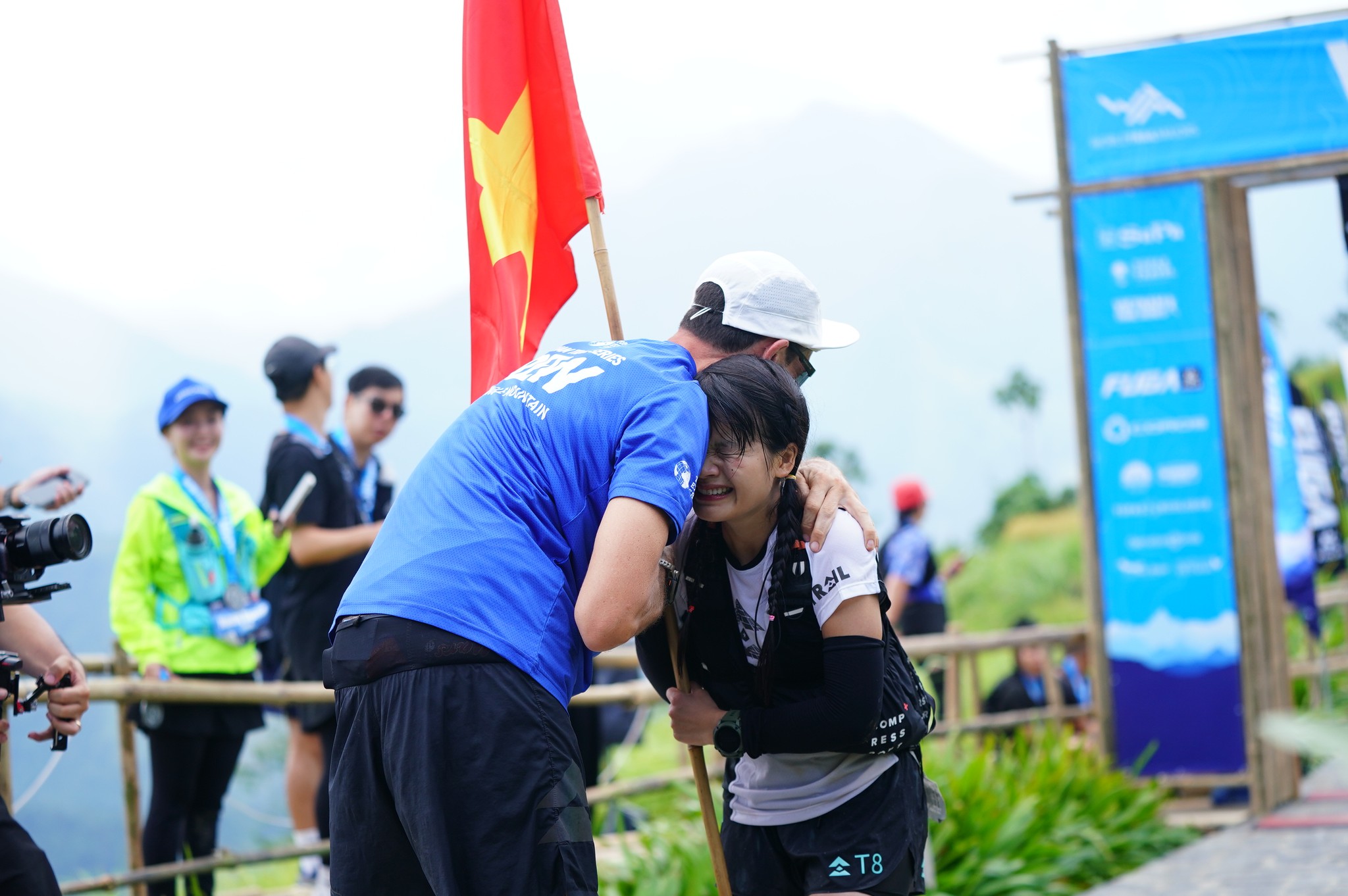 Cung đường như mơ tại Vietnam Mountain Marathon Sa Pa 2025 - Ảnh 11.