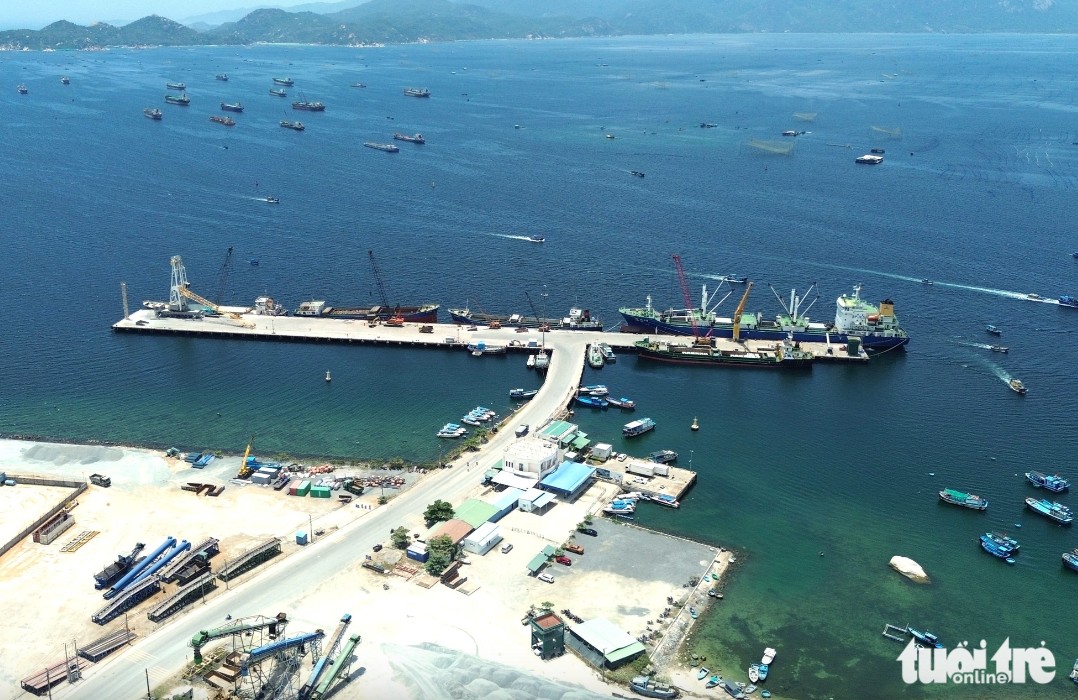 Utviklingsmål og strategiske gjennombrudd for å hjelpe Khanh Hoa med å «ta av» – Bilde 3. Các mục tiêu phát triển, đột phá chiến lược để đưa Khánh Hòa 'cất cánh'- Ảnh 3.