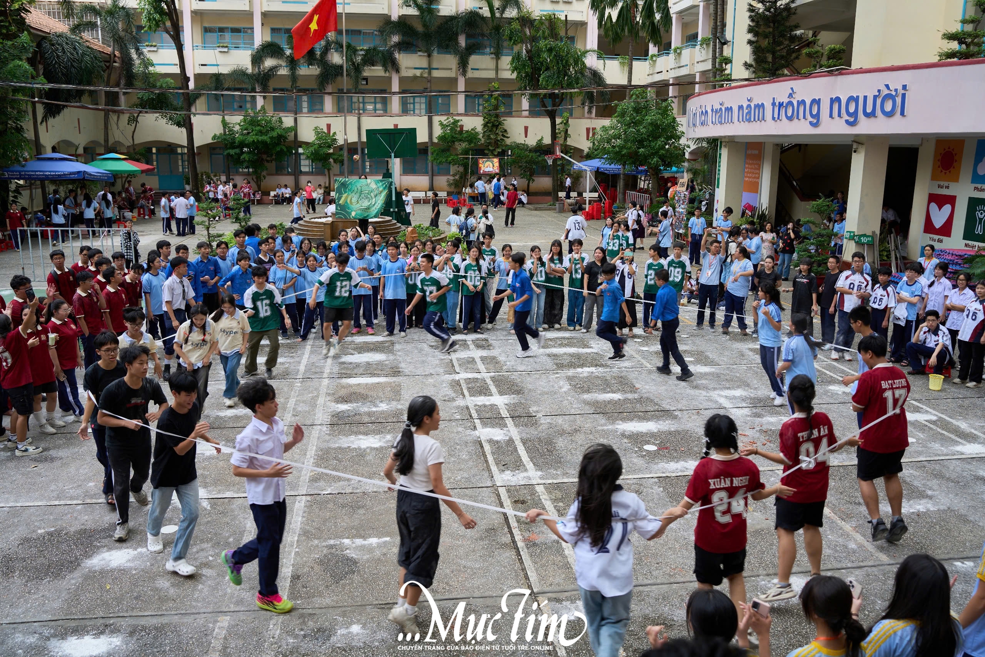 Cùng tân binh khối 10 bắt đầu hành trình rực rỡ tại Trường THPT Lương Thế Vinh- Ảnh 19.