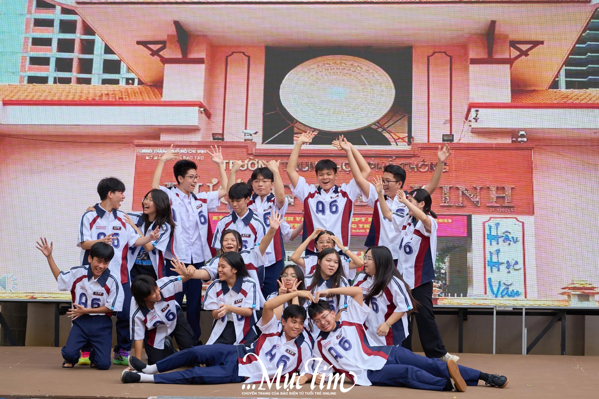 Cùng tân binh khối 10 bắt đầu hành trình rực rỡ tại Trường THPT Lương Thế Vinh- Ảnh 11.