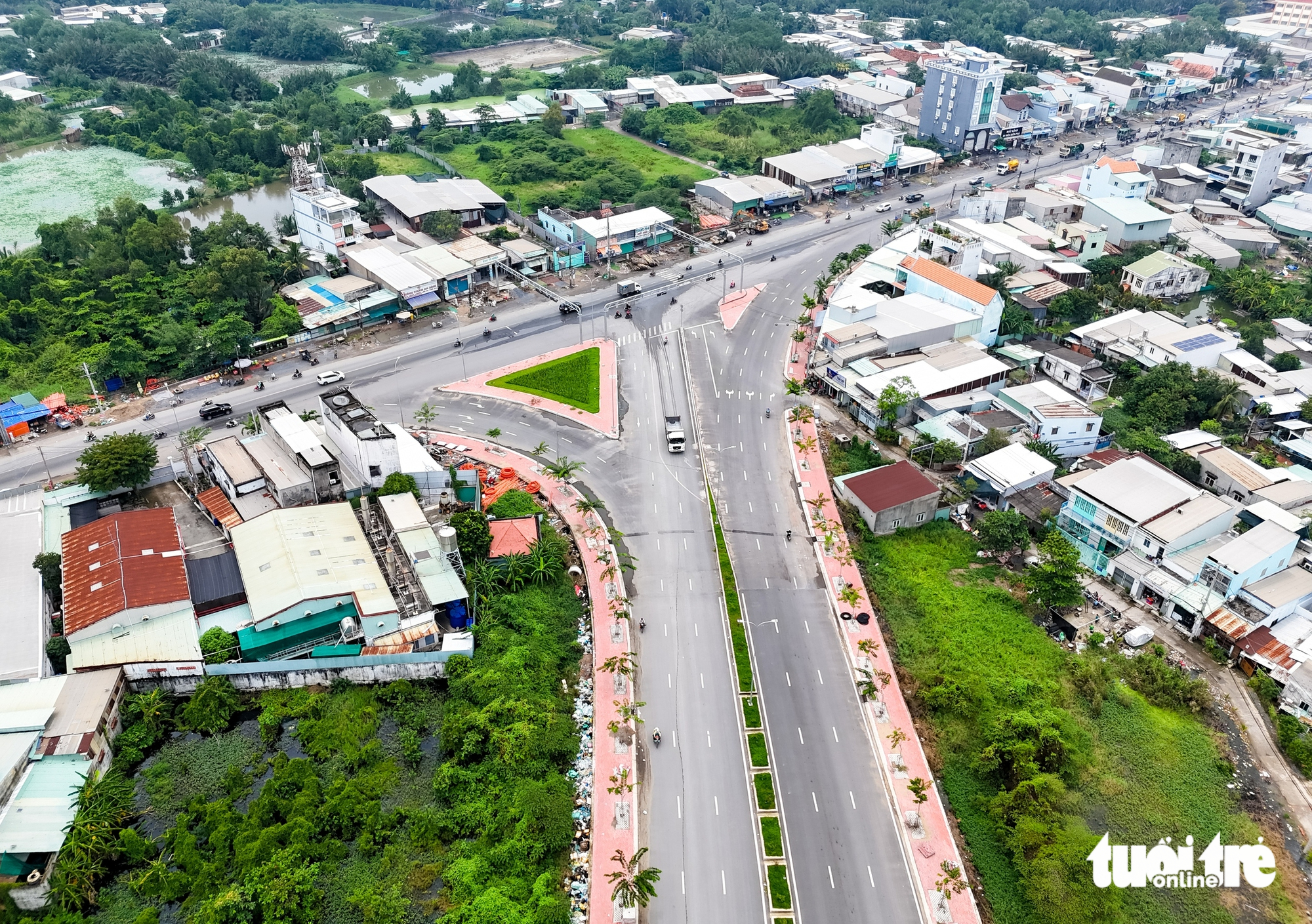 Toàn cảnh mở rộng quốc lộ 50 - TP.HCM ‘kéo gần’ Tây Ninh với con đường 6 làn xe trước nhiệm kỳ mới - Ảnh 10.