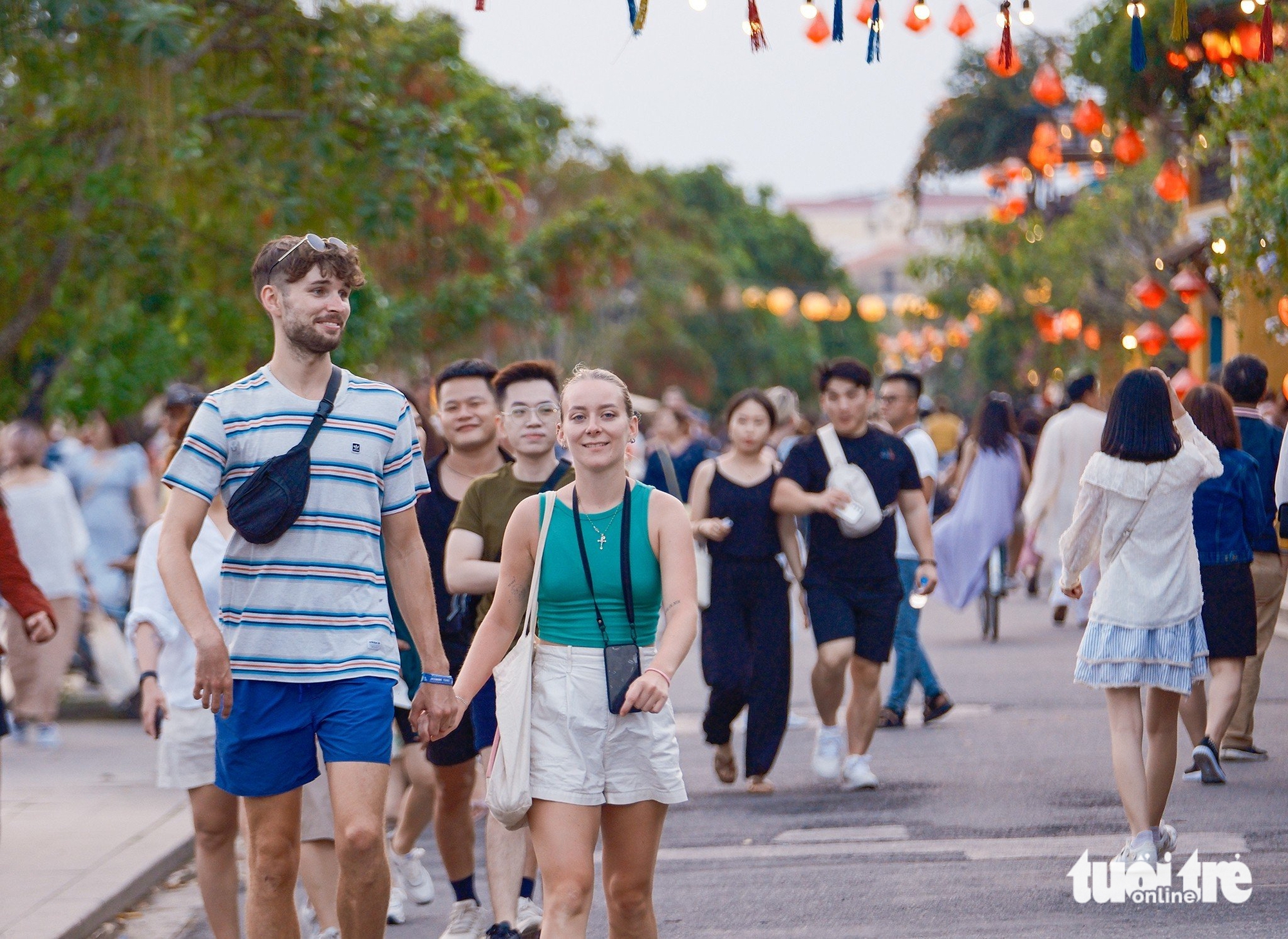 ពានរង្វាន់ទេសចរណ៍វៀតណាមផ្តល់កិត្តិយសរួមចំណែកអភិវឌ្ឍន៍ទេសចរណ៍វៀតណាម - រូបថត ១. Giải thưởng Du lịch Việt Nam khuyến khích doanh nghiệp ứng dụng công nghệ tiên tiến - Ảnh 1.