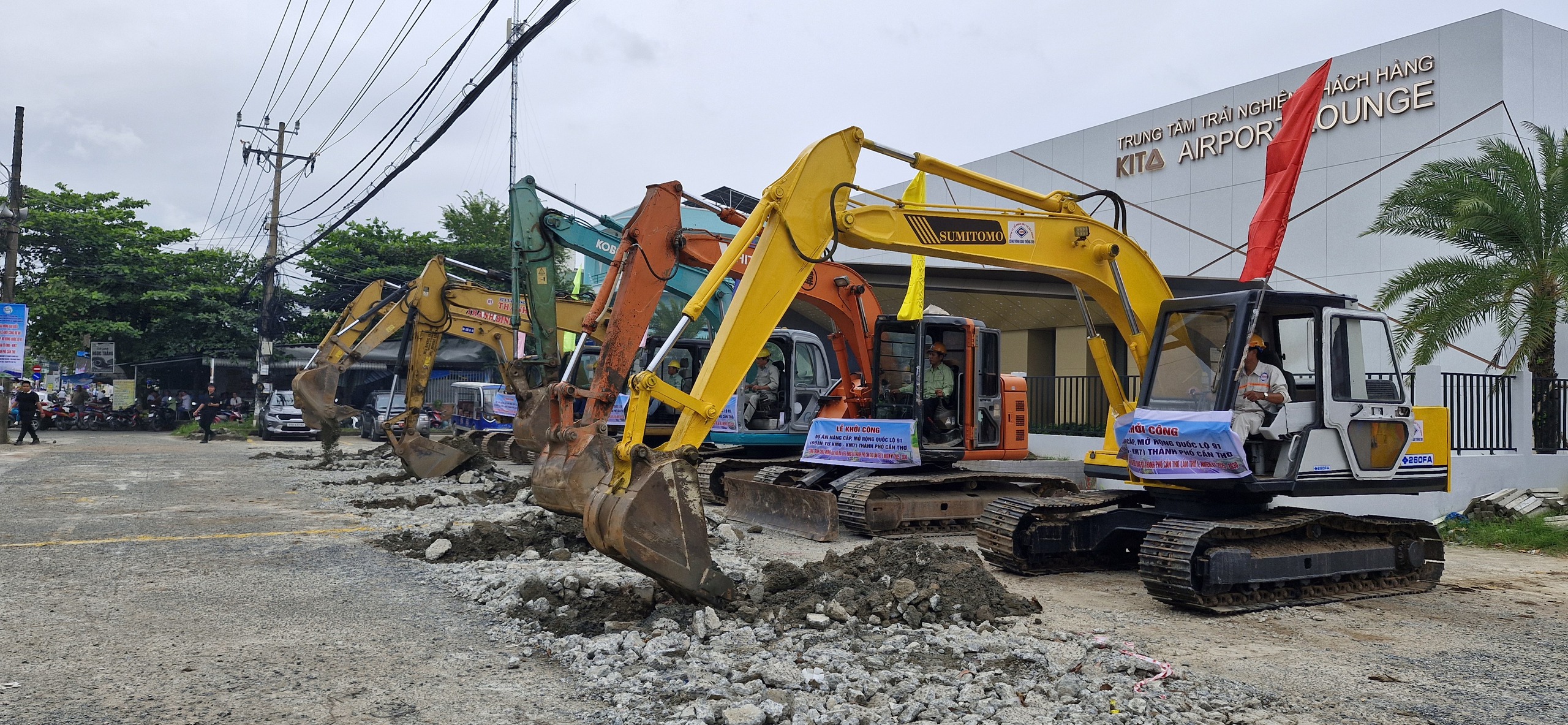 Cần Thơ: Khởi công mở rộng quốc lộ 91 với số tiền hơn 7.200 tỉ đồng - Ảnh 1.