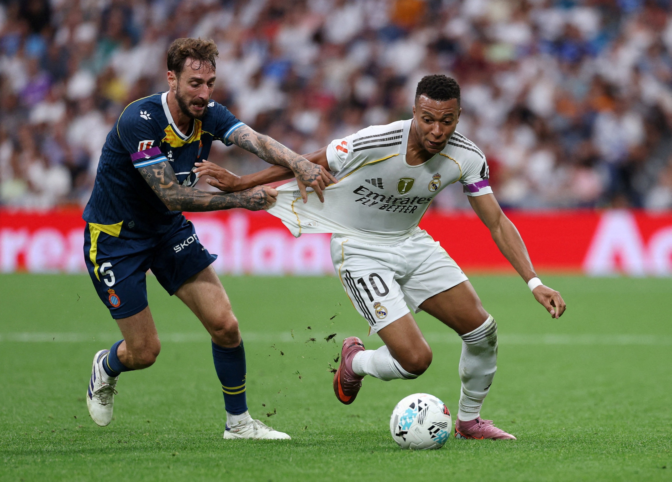Lịch thi đấu bóng đá châu Âu: hấp dẫn derby Atletico và Real Madrid - Ảnh 2.