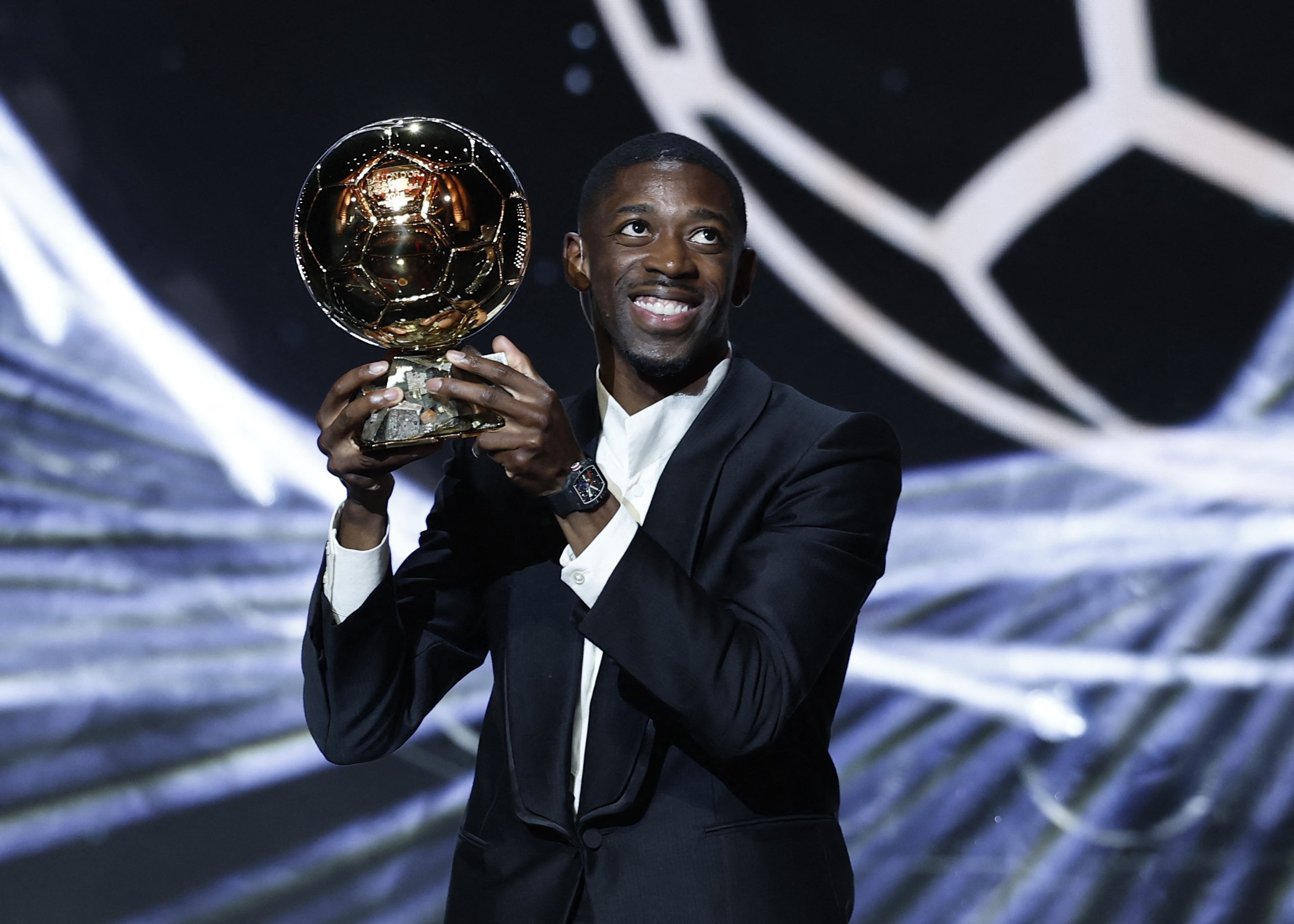 Ousmane Dembele giành Quả bóng vàng 2025  - Ảnh 1.