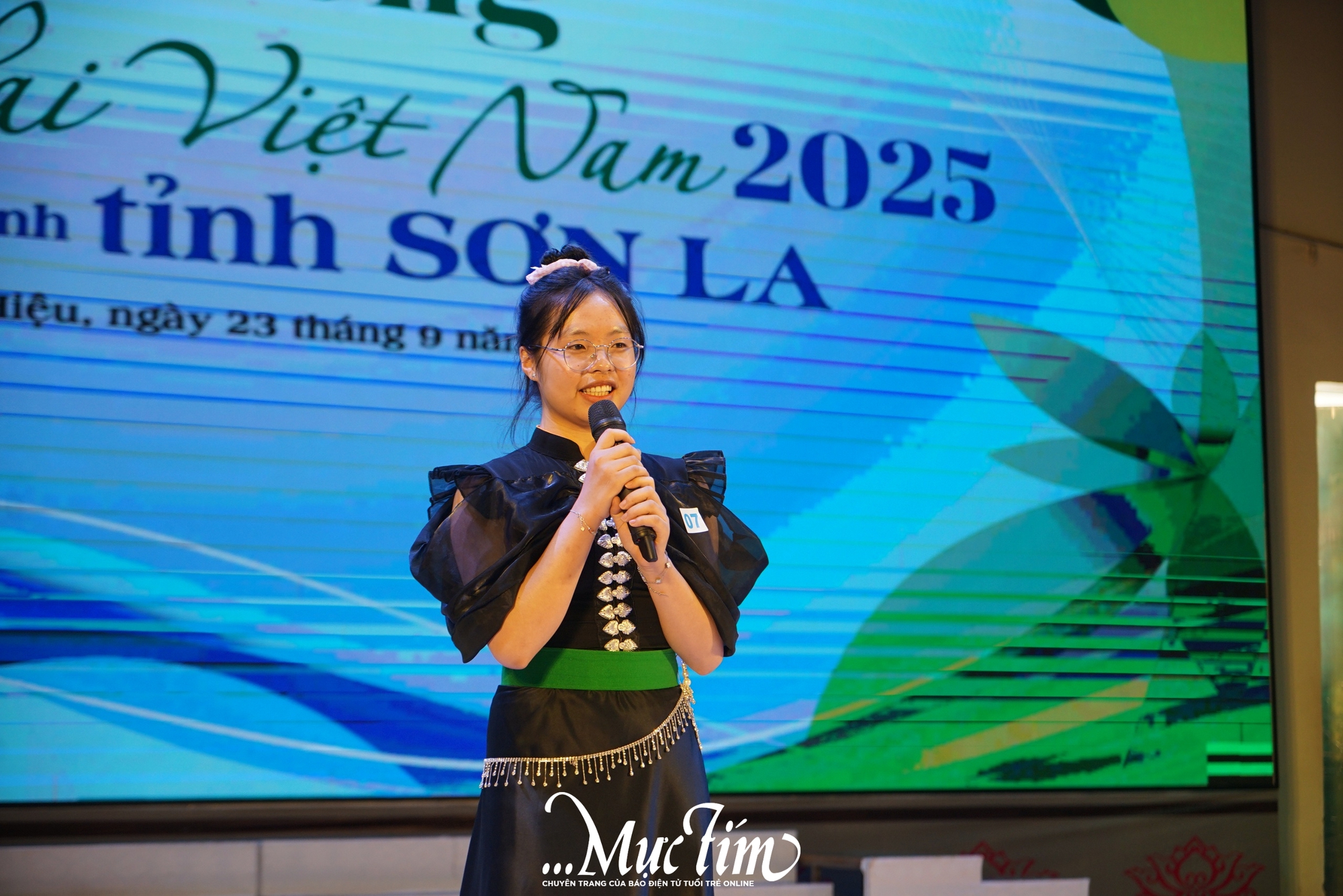 Học bổng Vì tương lai Việt Nam: Ấm áp nụ cười của học trò Sơn La - Ảnh 4.
