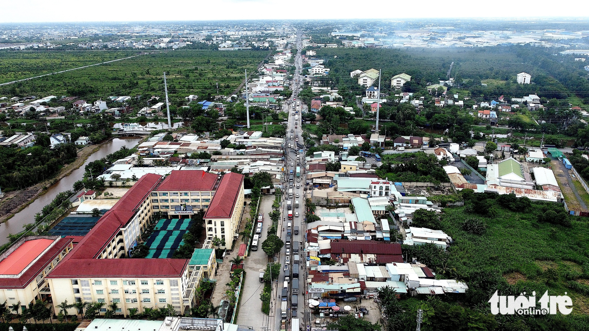 Mong mỏi mở đường Nguyễn Văn Bứa đang quá tải giữa TP.HCM - Tây Ninh - Ảnh 1.