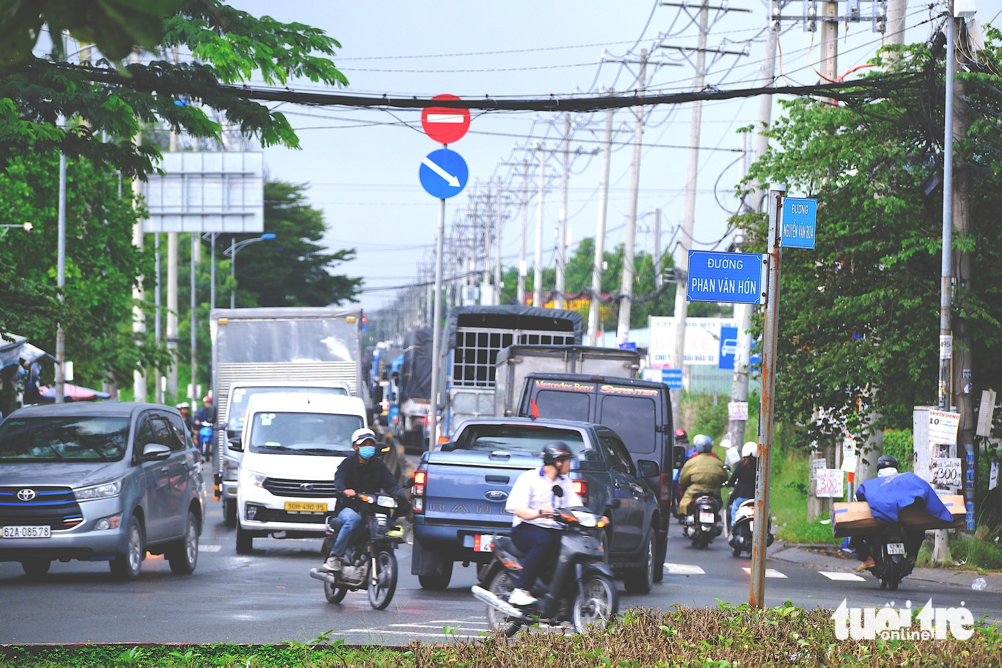 Mong mỏi mở đường Nguyễn Văn Bứa đang quá tải giữa TP.HCM - Tây Ninh - Ảnh 4.