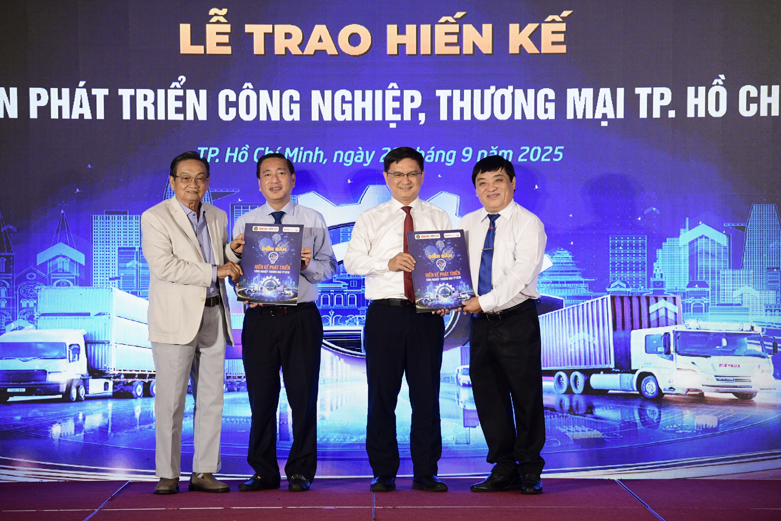 TP.HCM sẽ sớm thực hiện các hiến kế thành hành động cụ thể - Ảnh 3.
