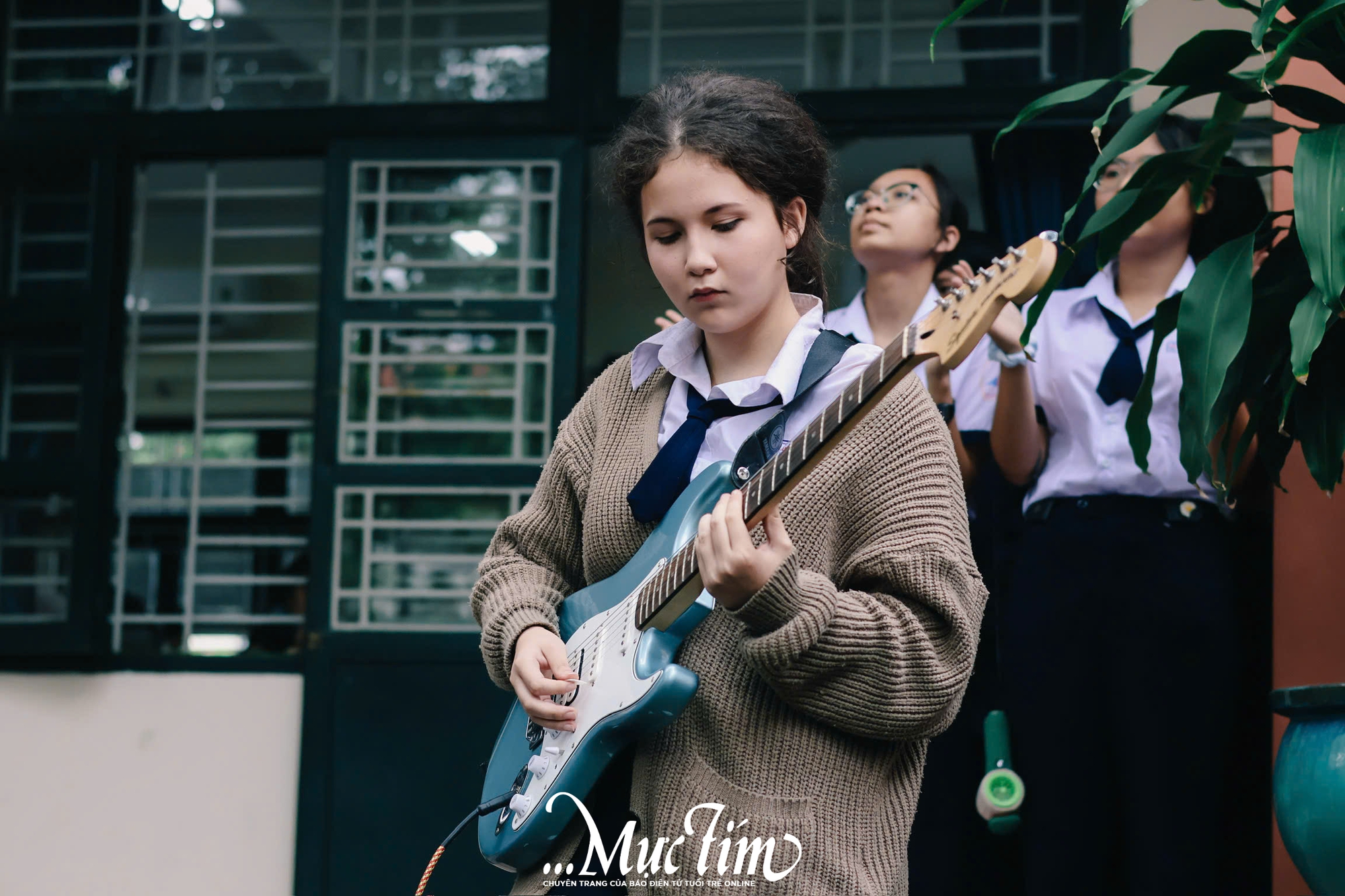 Teen Trường THPT Nguyễn Hữu Huân tổ chức mini show giờ ra chơi- Ảnh 15.