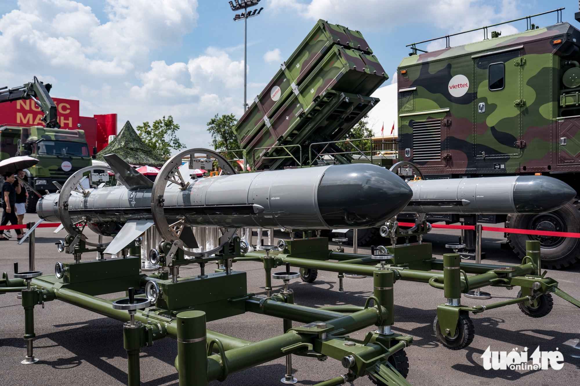 Từ chuyện tận dụng bếp gas mini, nồi nhôm đến công nghệ đầu tự dẫn tên lửa hiện đại - Ảnh 5.