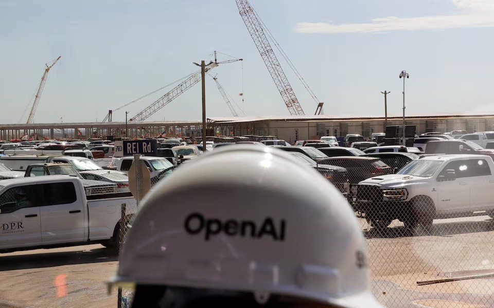 Japan digital agency to cooperate with OpenAI- Ảnh 2.