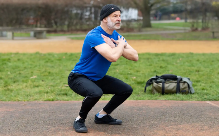 Nếu bạn khó ngủ, hãy thử những bài tập này - Ảnh 2.