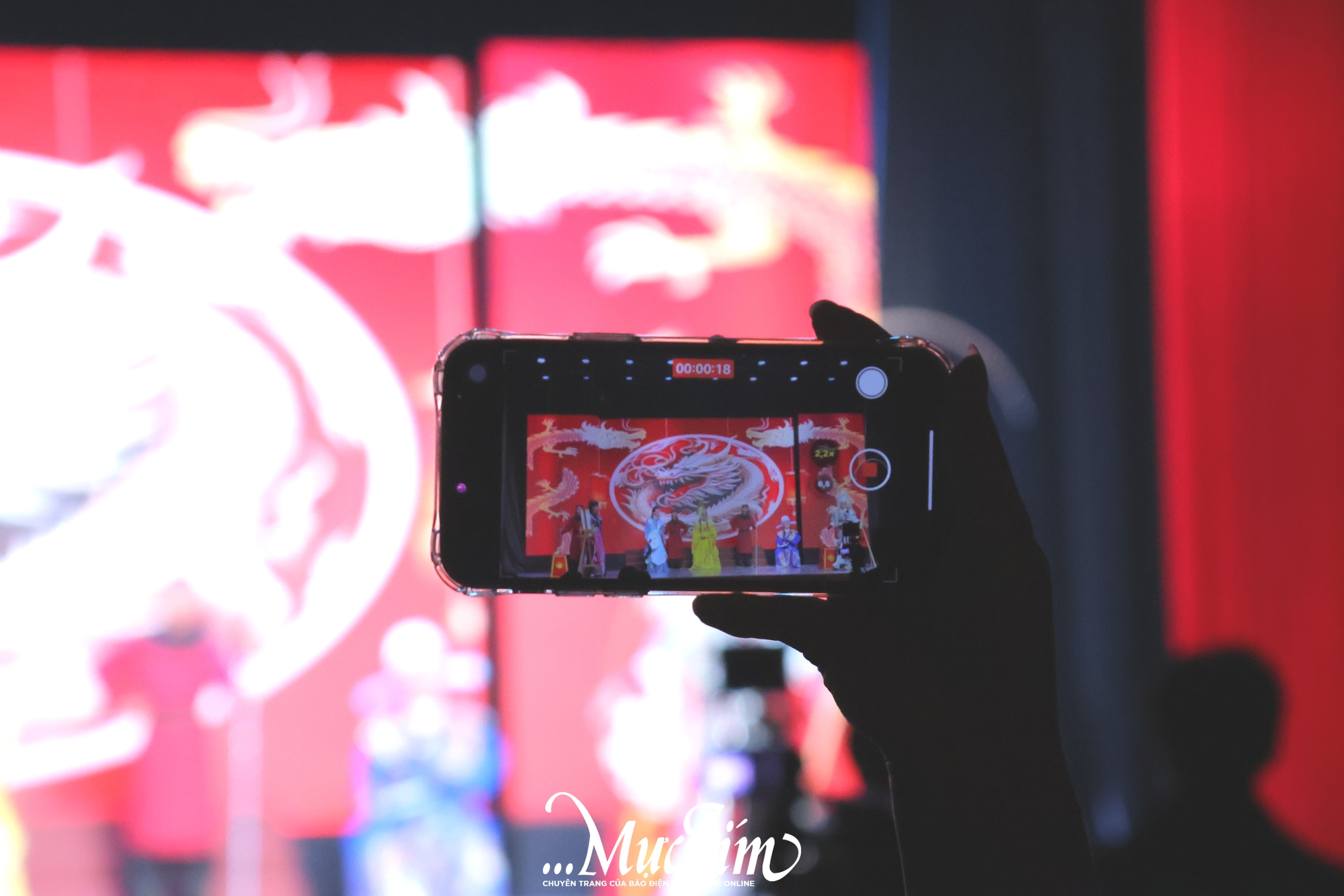 Tiết học không bục giảng của học trò Trường THCS - THPT Hai Bà Trưng- Ảnh 8.