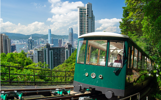 Vietnam-Hong Kong flights surge as travel demand soars- Ảnh 2.