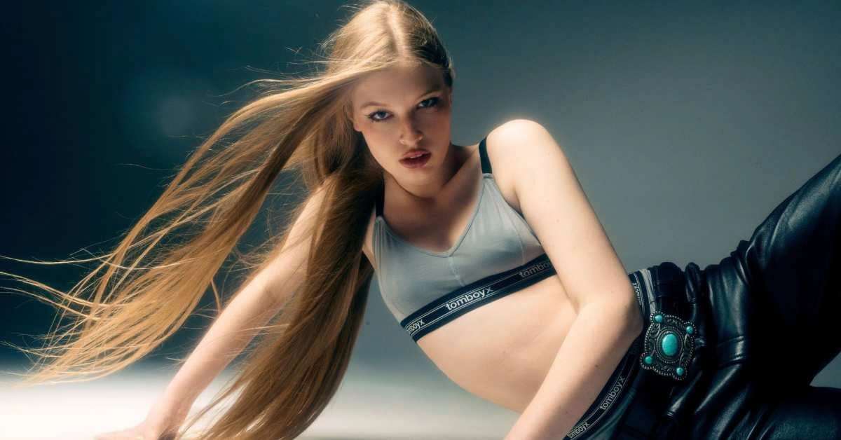 Người con chuyển giới của Elon Musk không muốn làm tỉ phú - Ảnh 1.