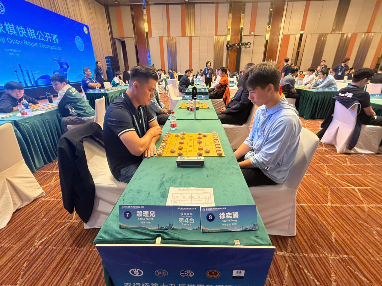 Truyền thông Trung Quốc nói gì về chiến thắng lịch sử của Lại Lý Huynh? - Ảnh 1.