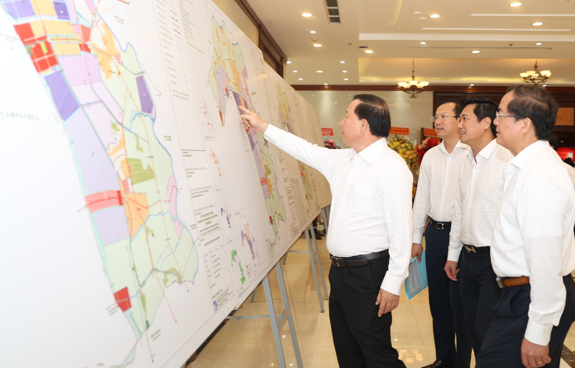 Tây Ninh công bố quy hoạch Khu kinh tế cửa khẩu Mộc Bài - Ảnh 2.