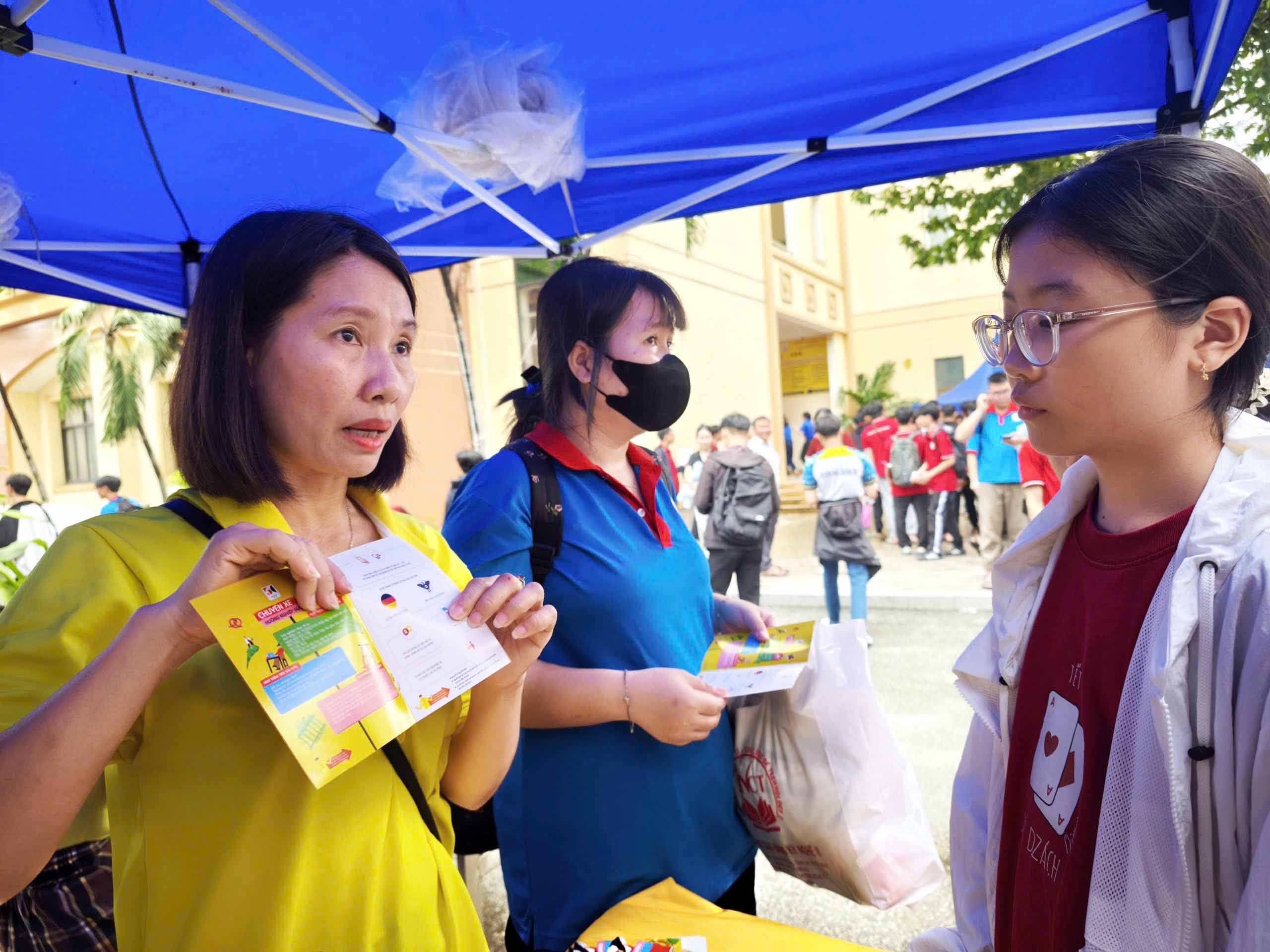 Đức 'trải thảm' đón sinh viên Việt Nam sang học tập, làm việc - Ảnh 2.