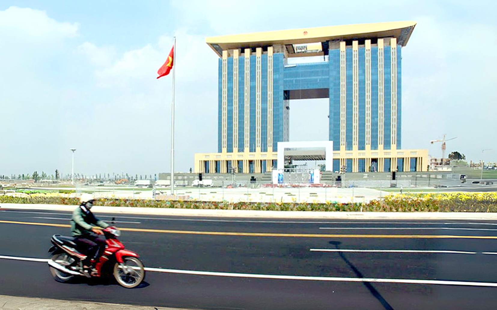 Trụ sở dôi dư nhận... nhiệm vụ mới - Ảnh 5.