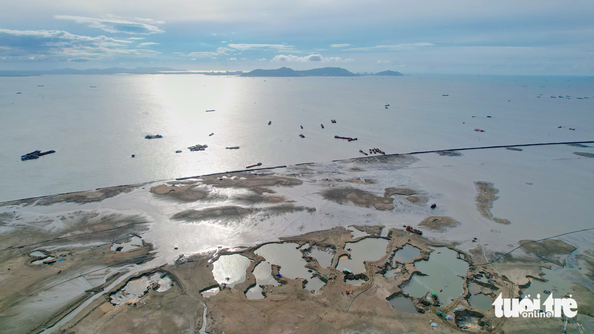 Flycam hiện trạng dự án đô thị lấn biển Cần Giờ sau gần nửa năm khởi công - Ảnh 1.