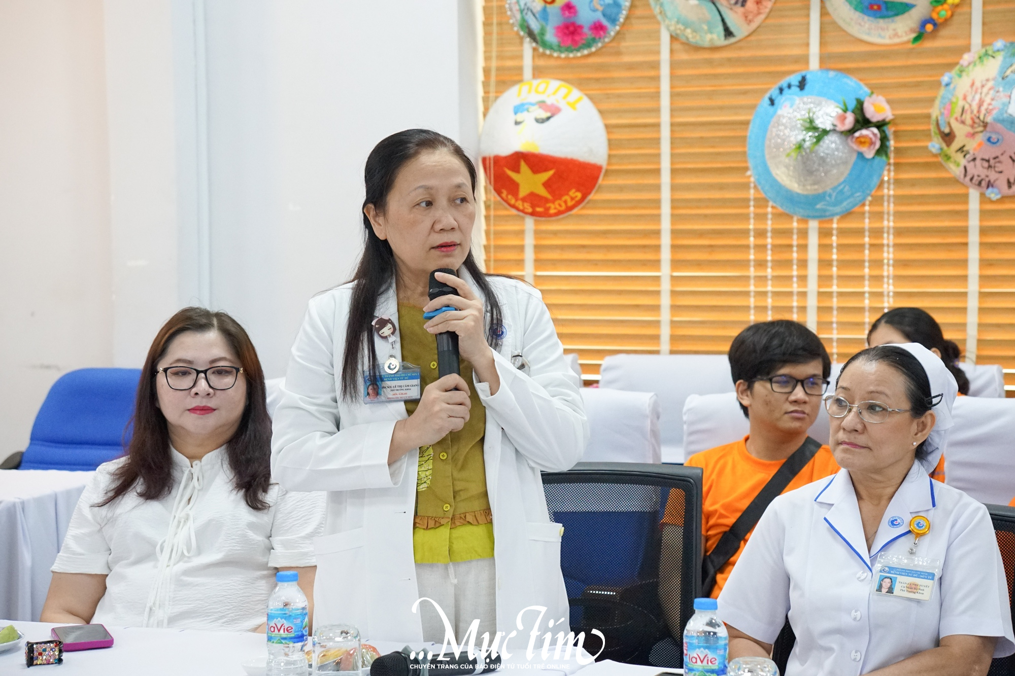 Trung thu mơ ước 2025: ấm áp niềm vui tại làng Hòa Bình - Ảnh 3.