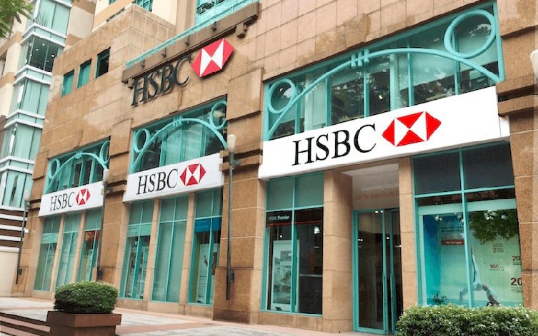 Lợi nhuận ngân hàng năm 2025 ra sao: Ai tăng tốc, ai chậm lại? - Ảnh 1.