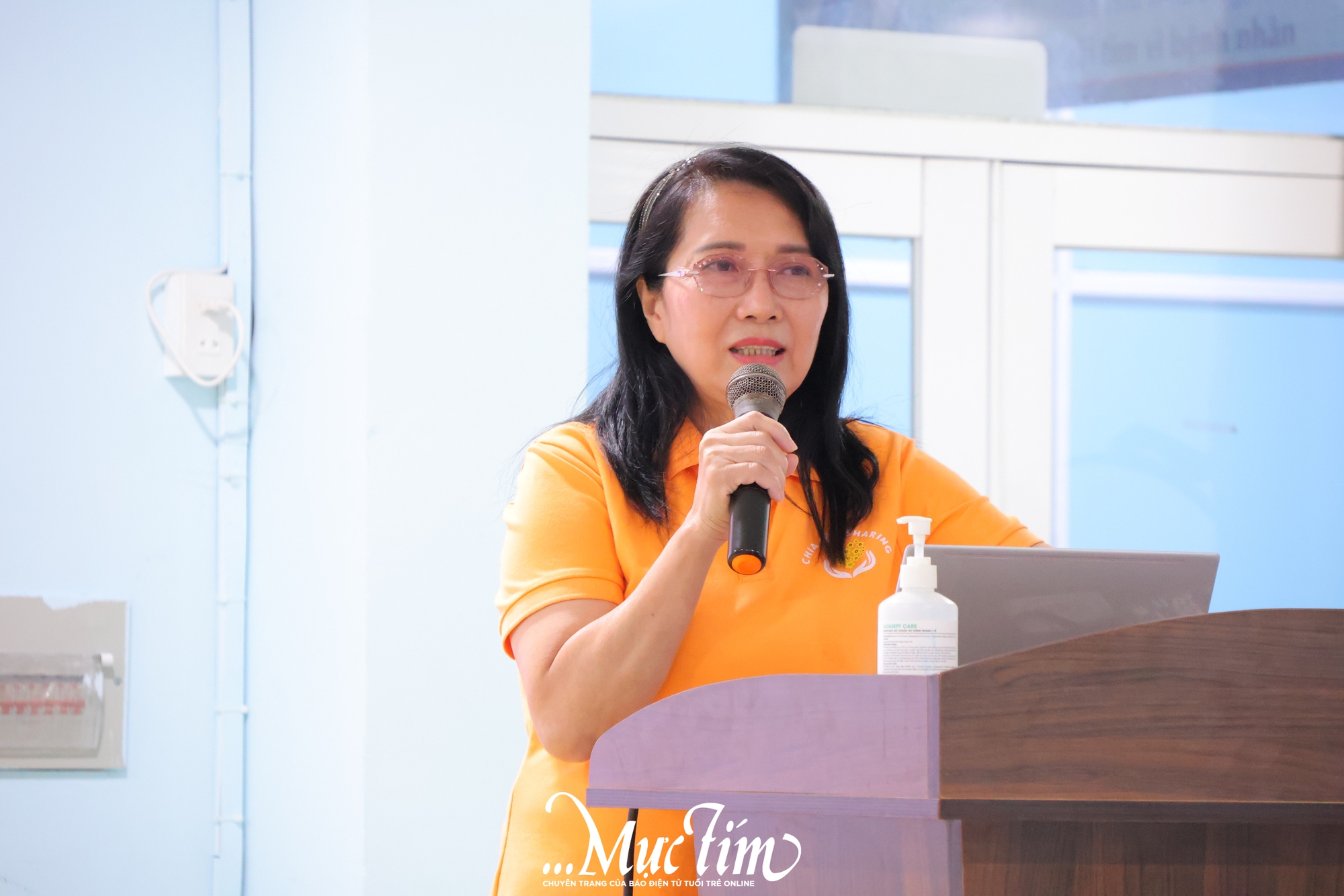 Trung thu mơ ước 2025: Niềm vui giản dị của bệnh nhi - Ảnh 2.