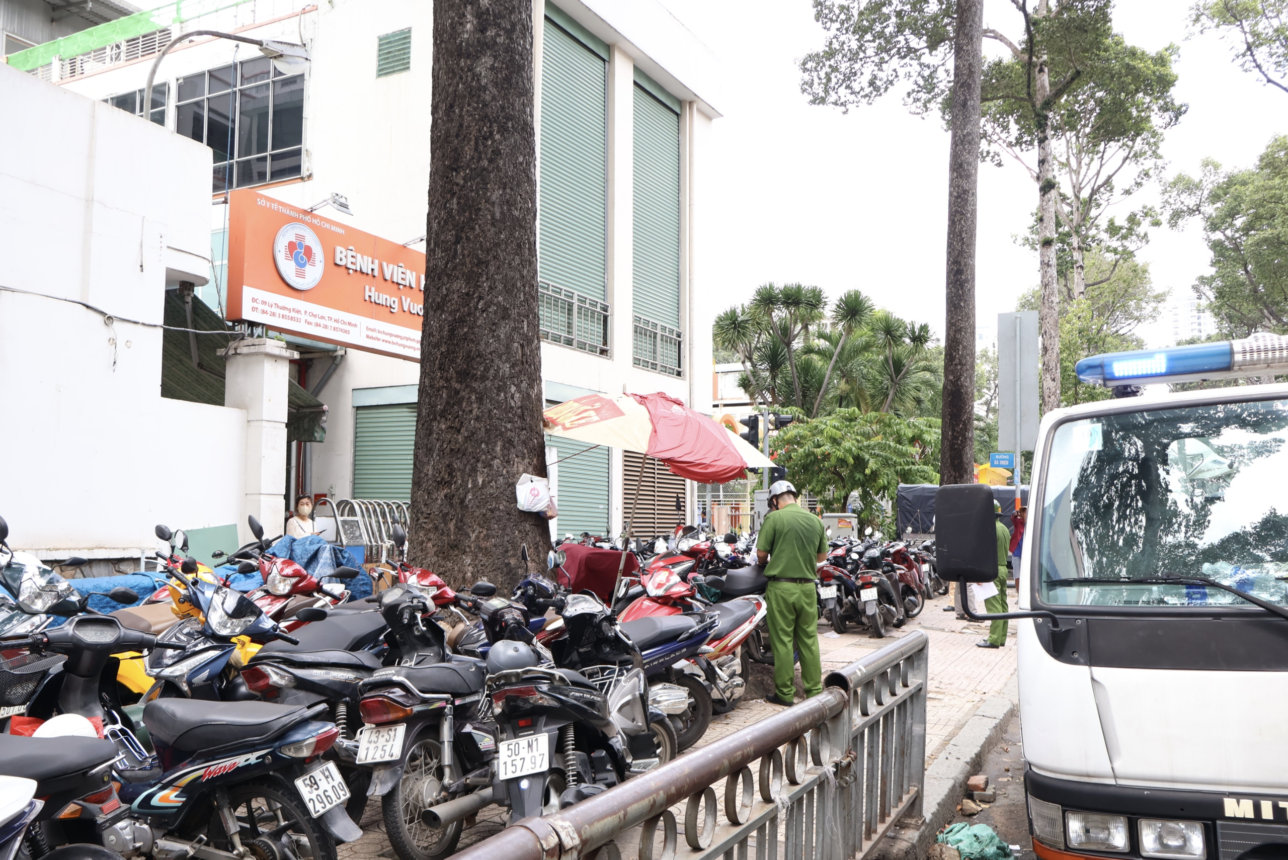 7 illegal parking lots shut down around major hospitals in Ho Chi Minh City