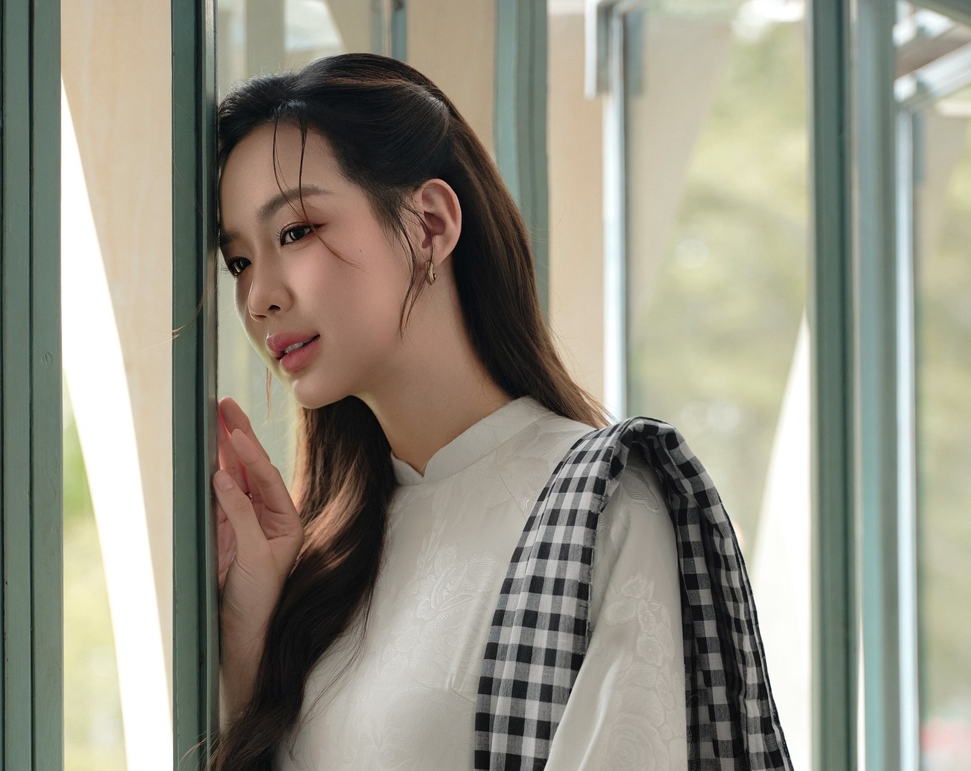 Bich Phuong ពន្យារពេល MV លោក Pham Quynh Anh បរិច្ចាគ 50 លានដល់ប្រជាជនដែលរងផលប៉ះពាល់ដោយព្យុះ Bualoi - រូបថត 3 ។ Bích Phương hoãn MV, Phạm Quỳnh Anh quyên 50 triệu cho người dân chịu bão Bualoi - Ảnh 3.