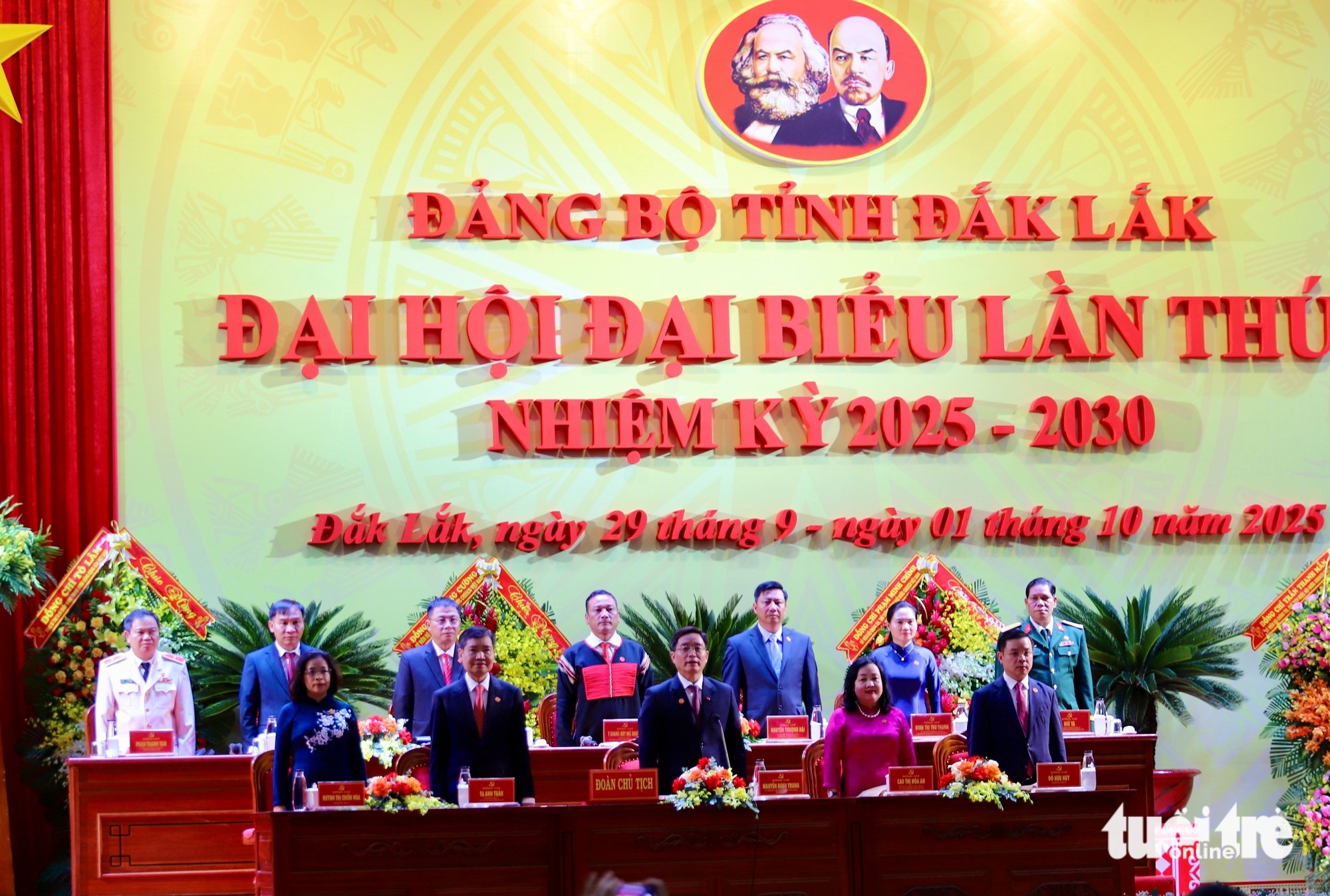 Ông Nguyễn Đình Trung giữ chức Bí thư Tỉnh ủy Đắk Lắk nhiệm kỳ 2025 - 2030 - Ảnh 2.