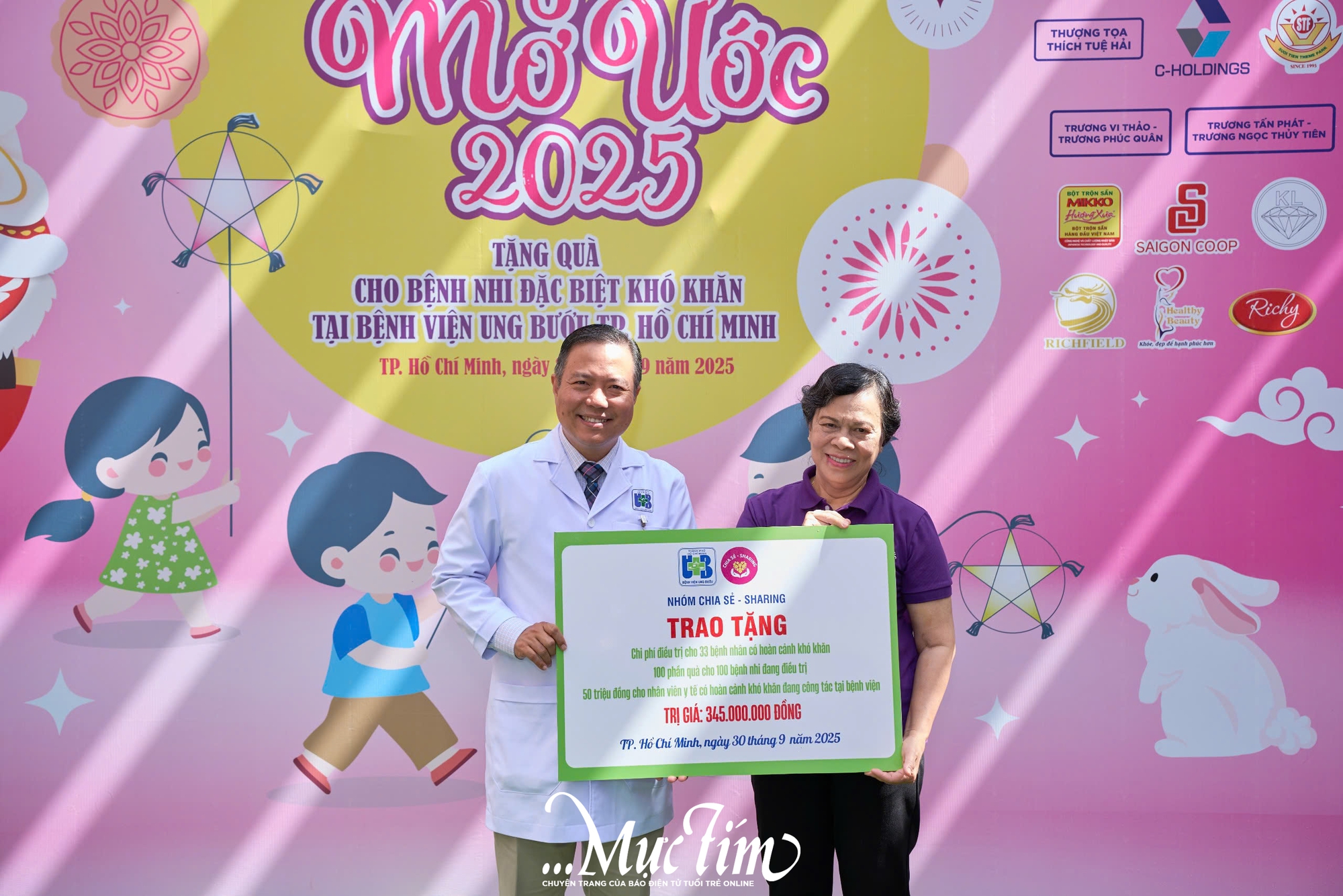 Trung thu mơ ước đến với bệnh nhi Bệnh viện Ung bướu TP.HCM- Ảnh 7.