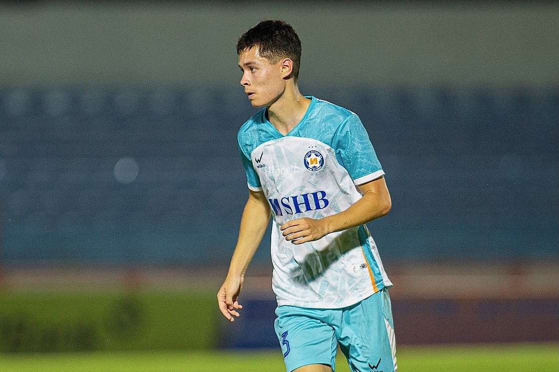 Việt kiều Vadim Nguyễn được gọi lên U23 Việt Nam - Ảnh 1.