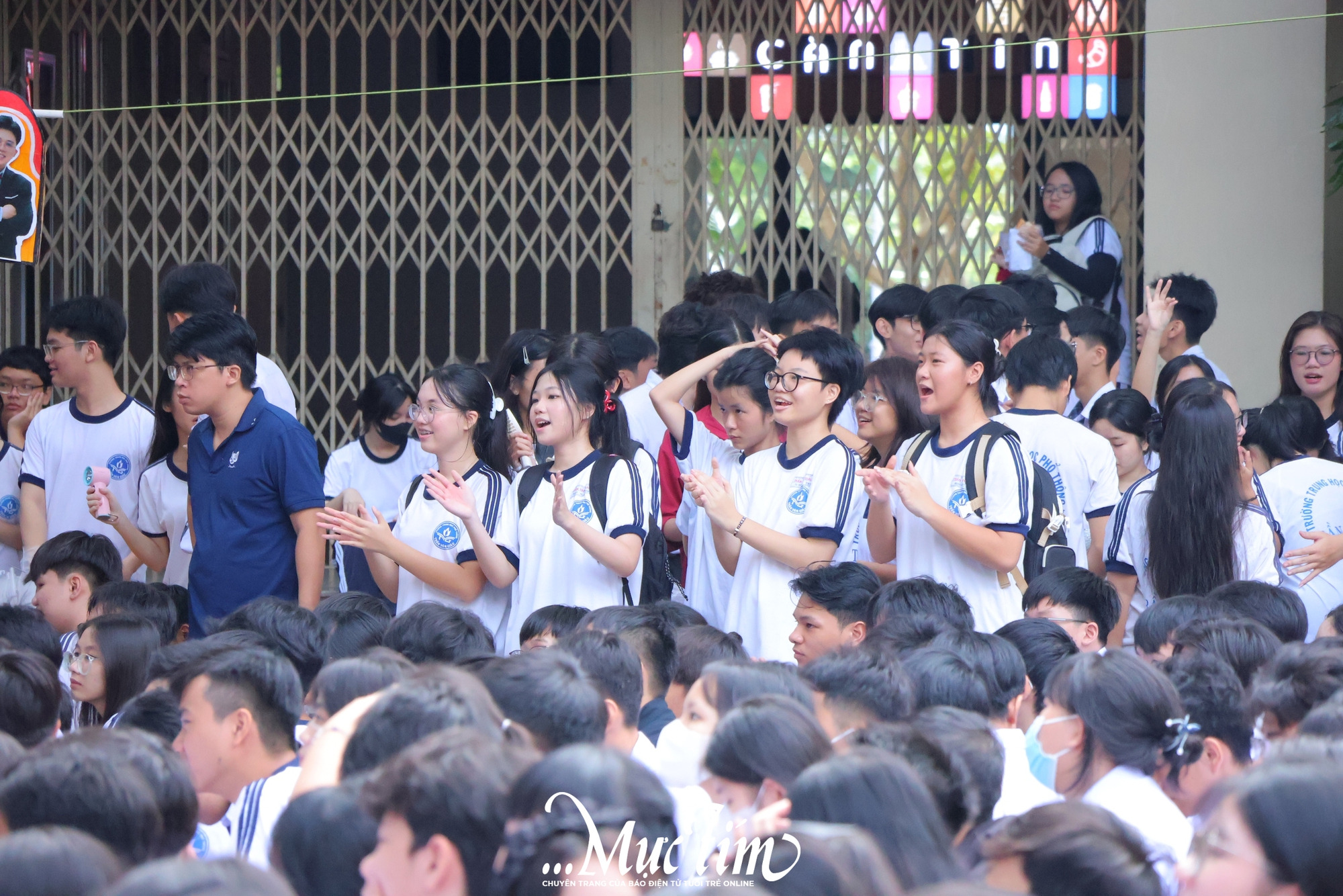 Trường THPT Trần Văn Giàu chào đón em út 2k10 gia nhập đại gia đình thân yêu - Ảnh 4.