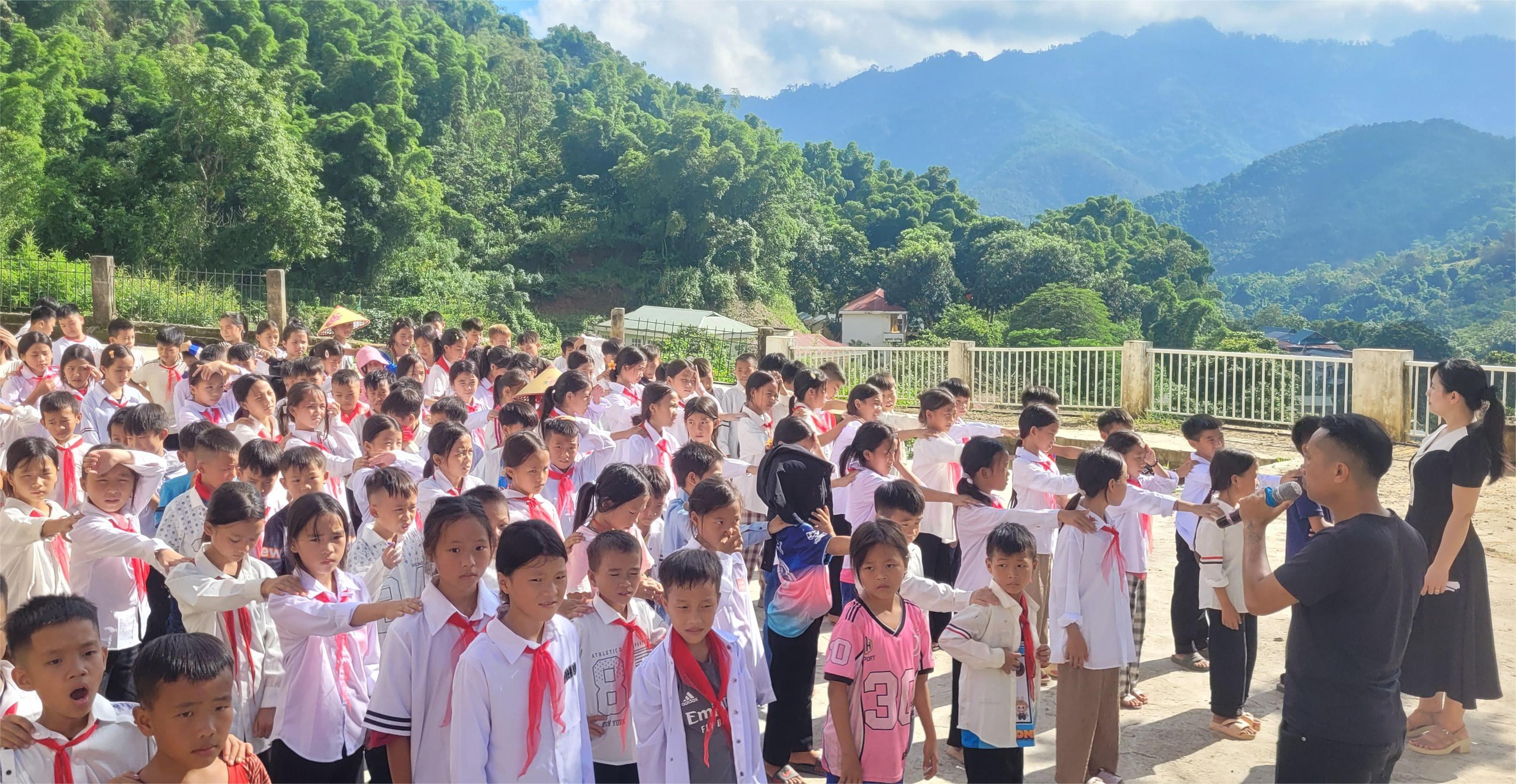 lễ khai giảng - Ảnh 1.