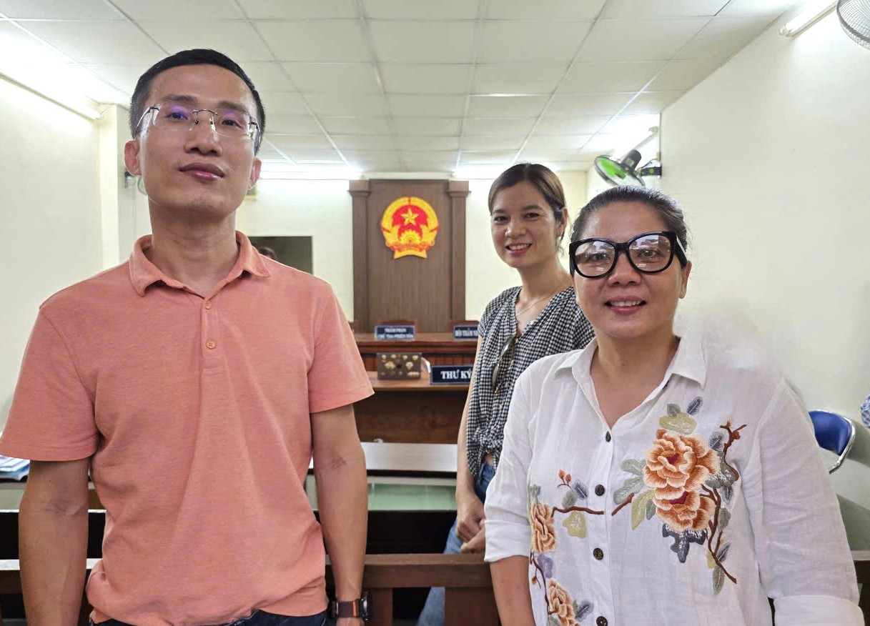 Xét xử vụ một cư dân chung cư Saigon Gateway kiện Sở Nông nghiệp và Môi trường vì cấp tách sổ hồng - Ảnh 1.