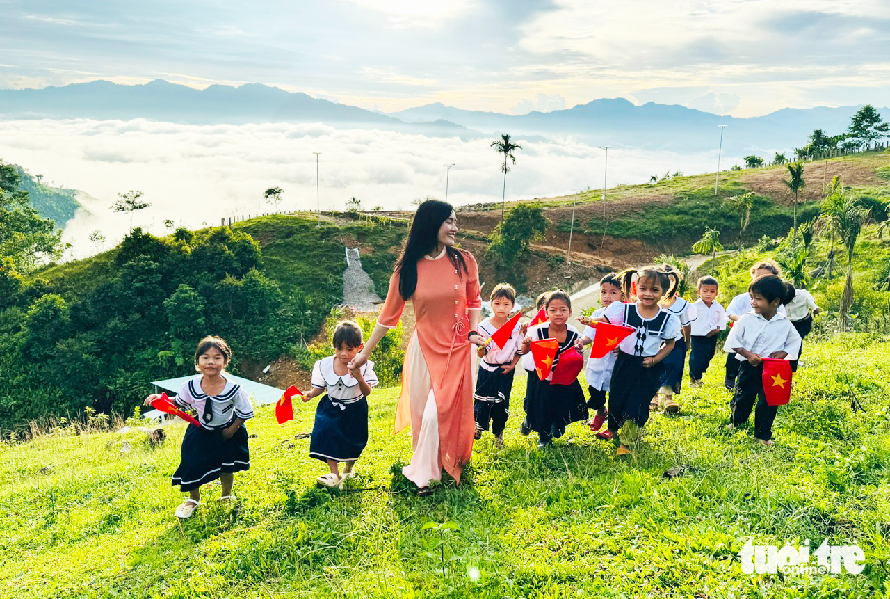điểm trường Tăk Pổ - Ảnh 4.