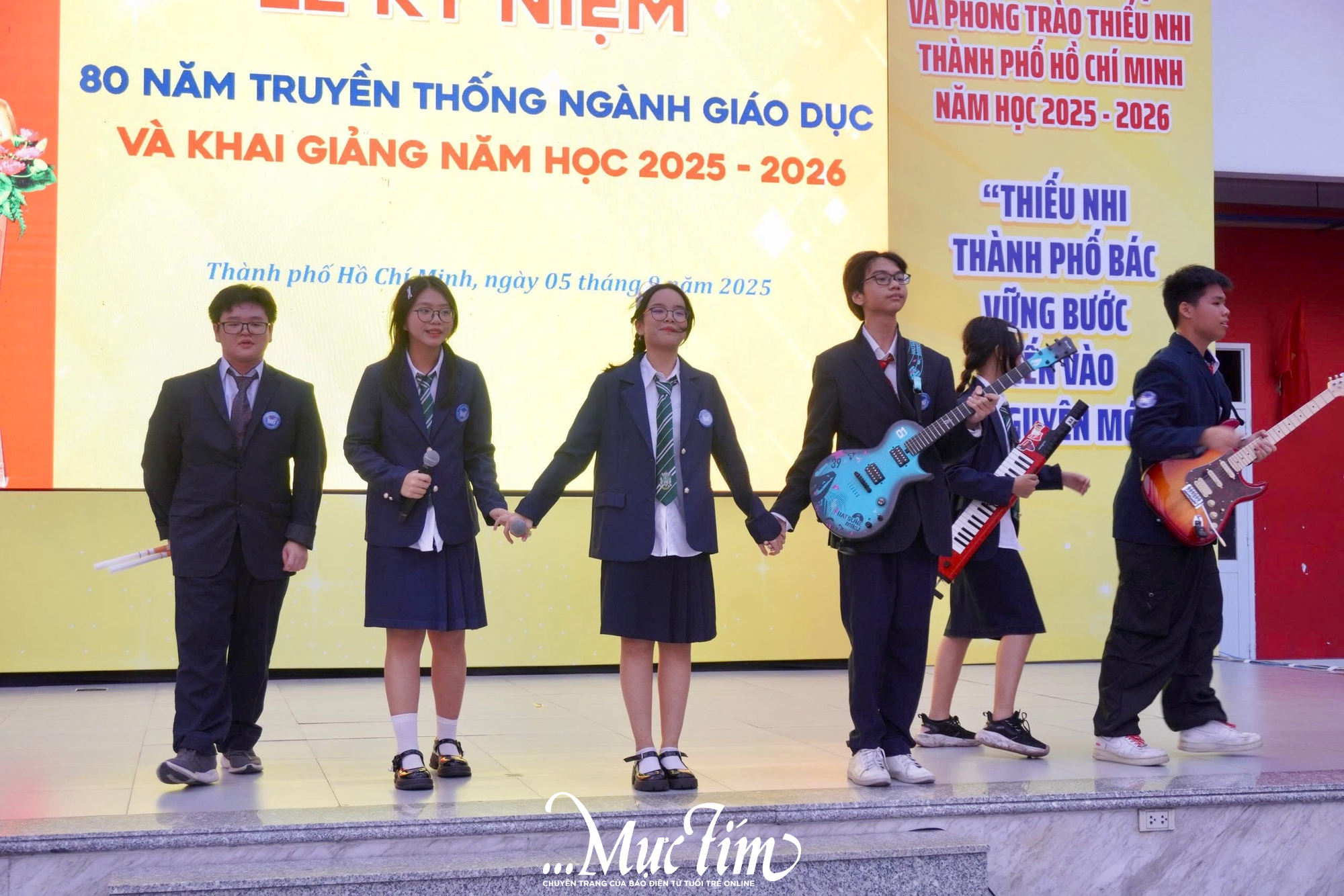 Teen Trường Trung học Thực hành Sài Gòn sẵn sàng cho năm học mới rực rỡ - Ảnh 1.