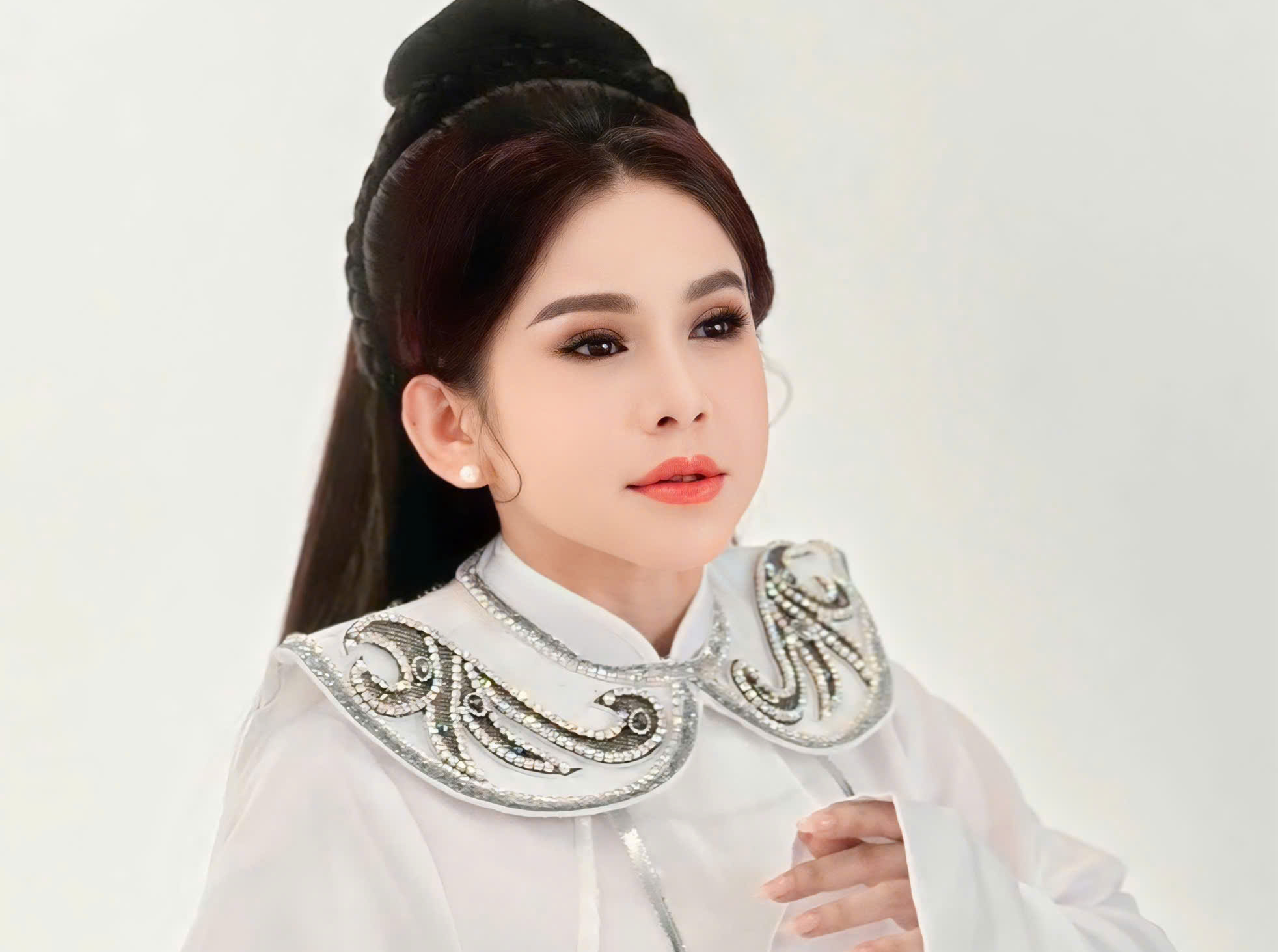 Cô dâu ma, Em xinh tinh quái ra rạp; Binz và Hưng Nguyễn gia nhập Chiến sĩ quả cảm - Ảnh 5. Chiến sĩ quả cảm - Ảnh 6.