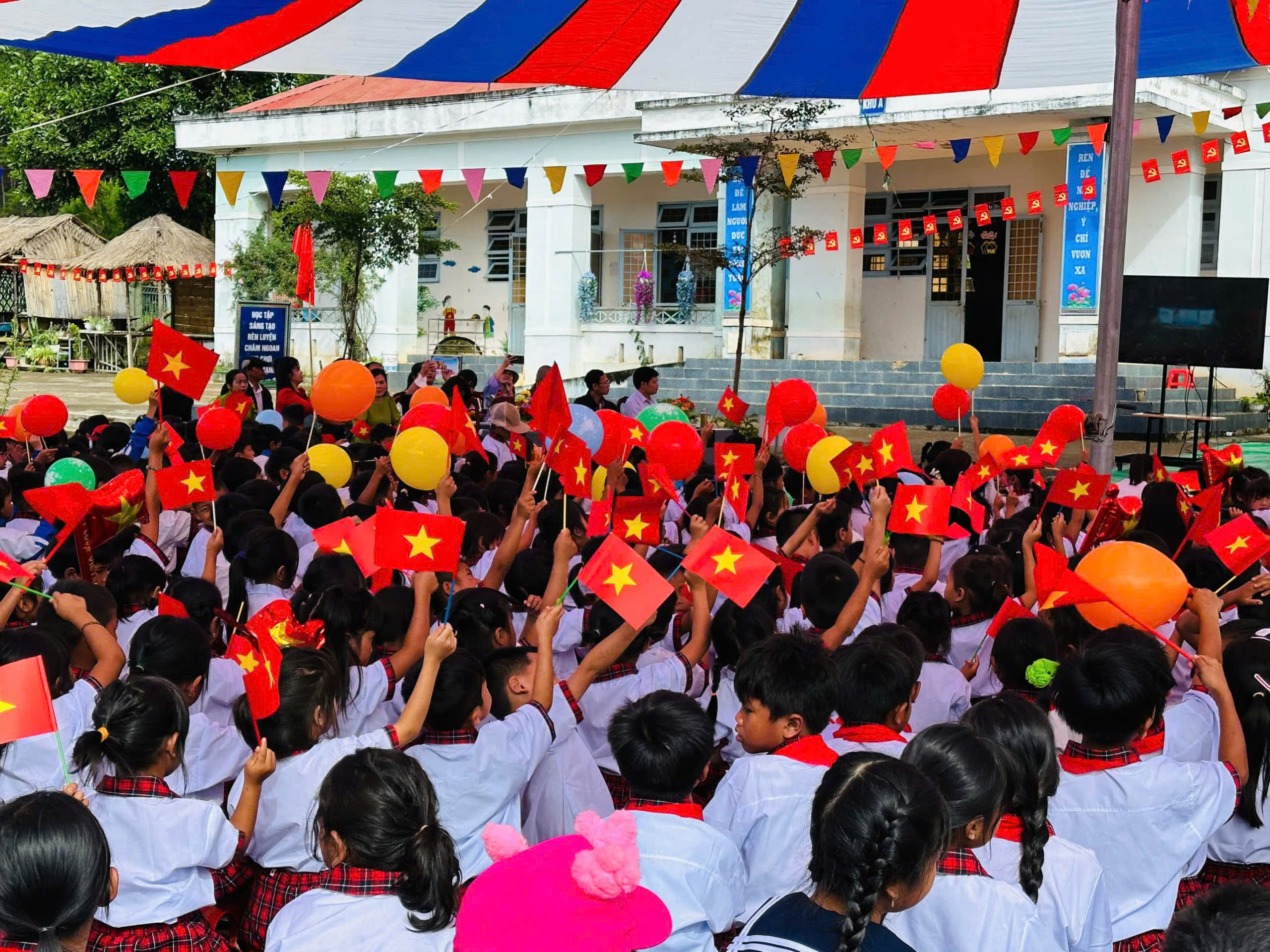 khai giảng - Ảnh 3.