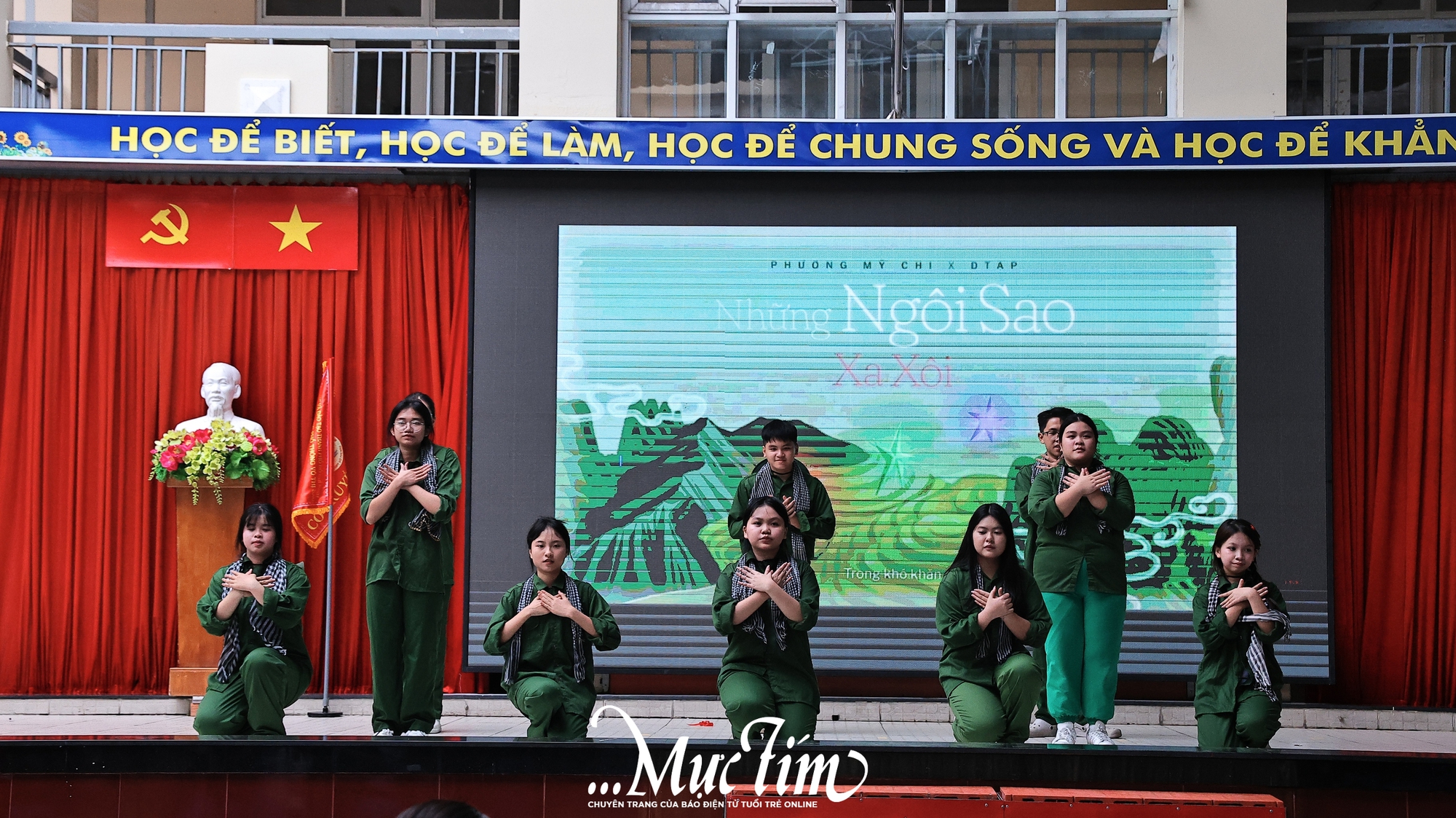 Tân binh trường THPT Võ Thị Sáu bùng nổ trong Ngày hội tân học sinh - Ảnh 9.