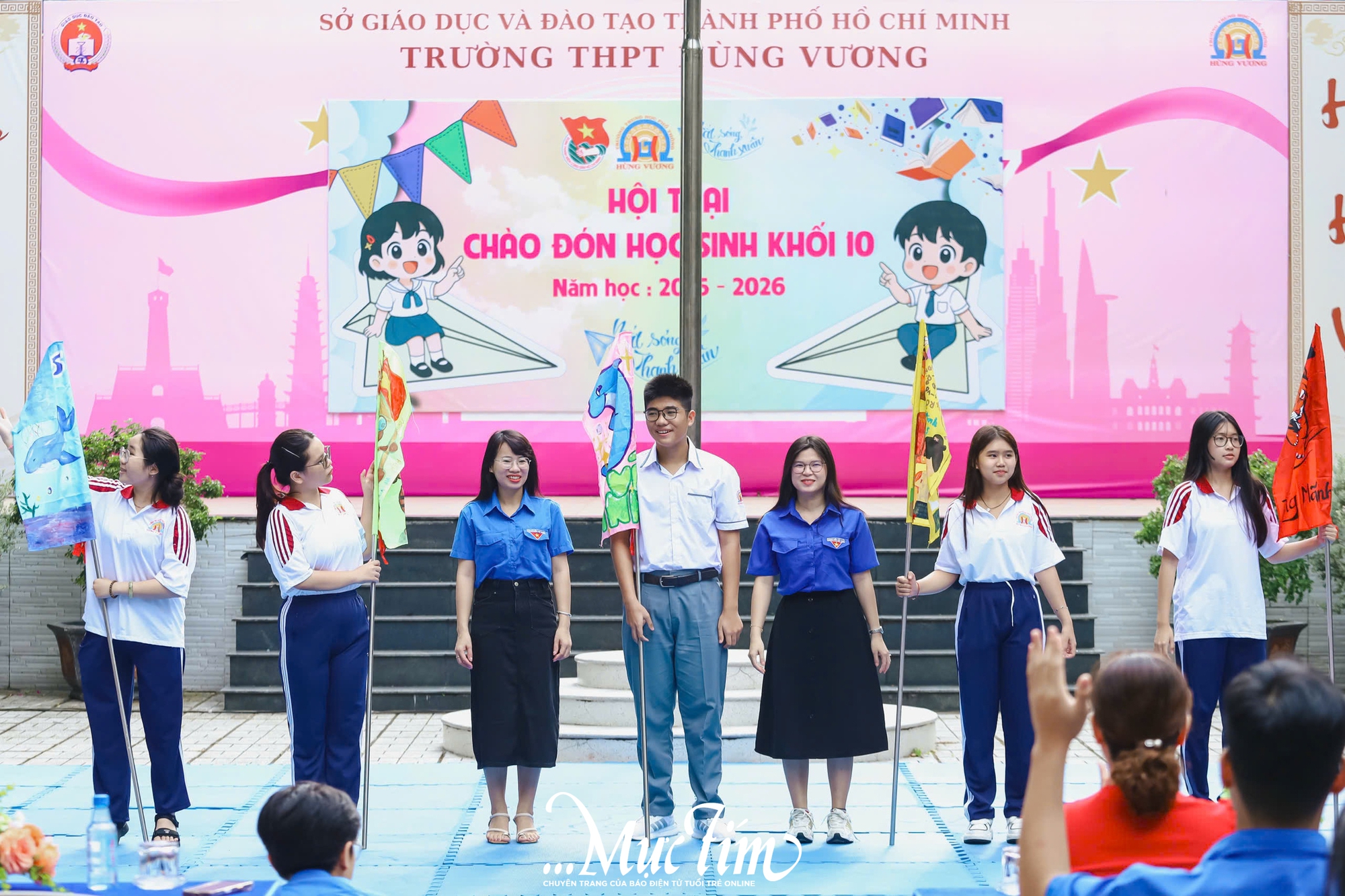 ‘Bắt sóng thanh xuân’ cùng 'tân binh' Trường THPT Hùng Vương- Ảnh 17.