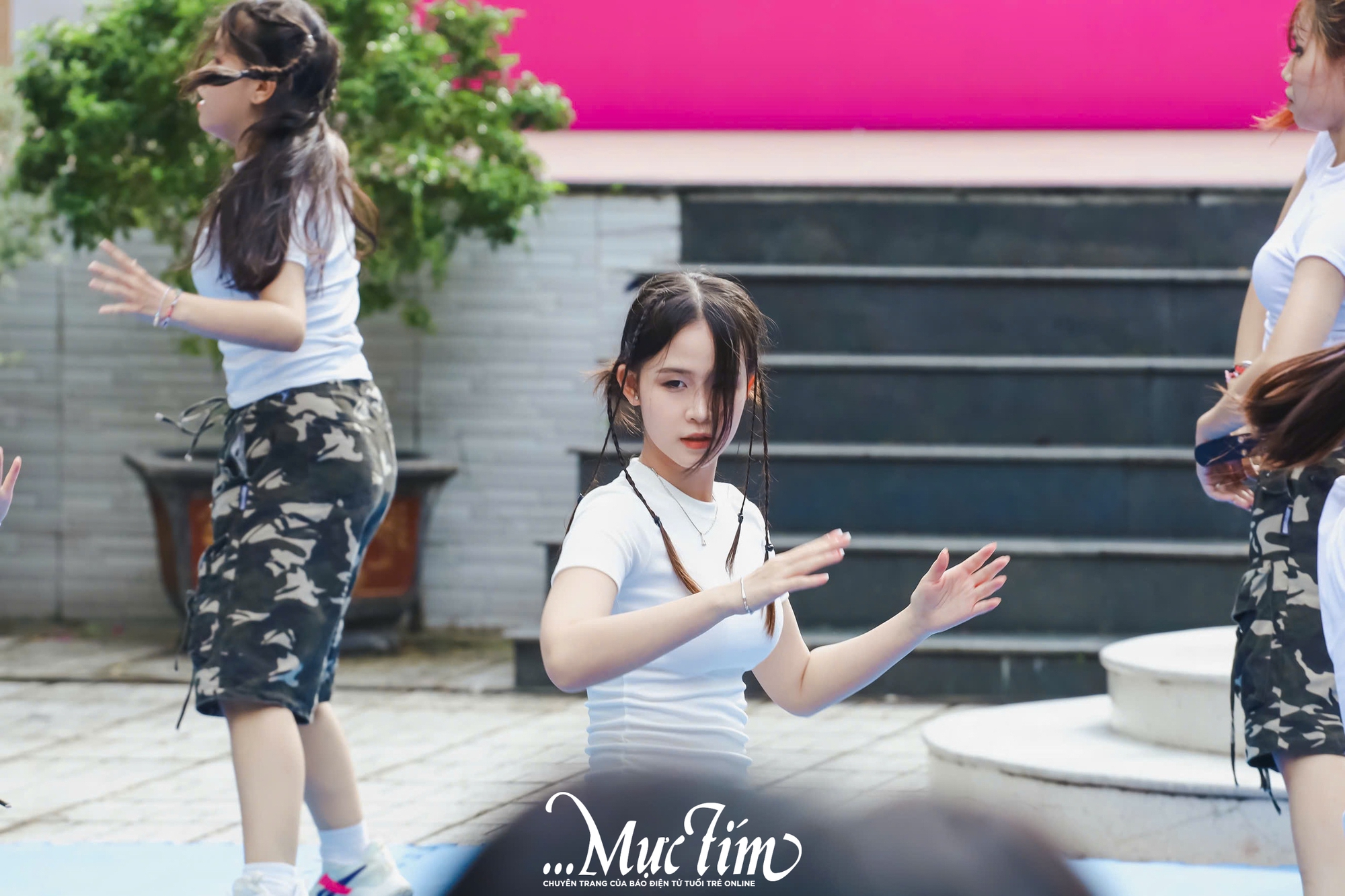 ‘Bắt sóng thanh xuân’ cùng 'tân binh' Trường THPT Hùng Vương- Ảnh 7.